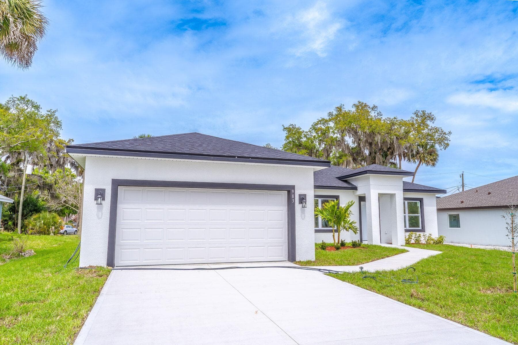983 NW Pace Dr Drive NW, Palm Bay, FL 32907 — photo 4 of 44