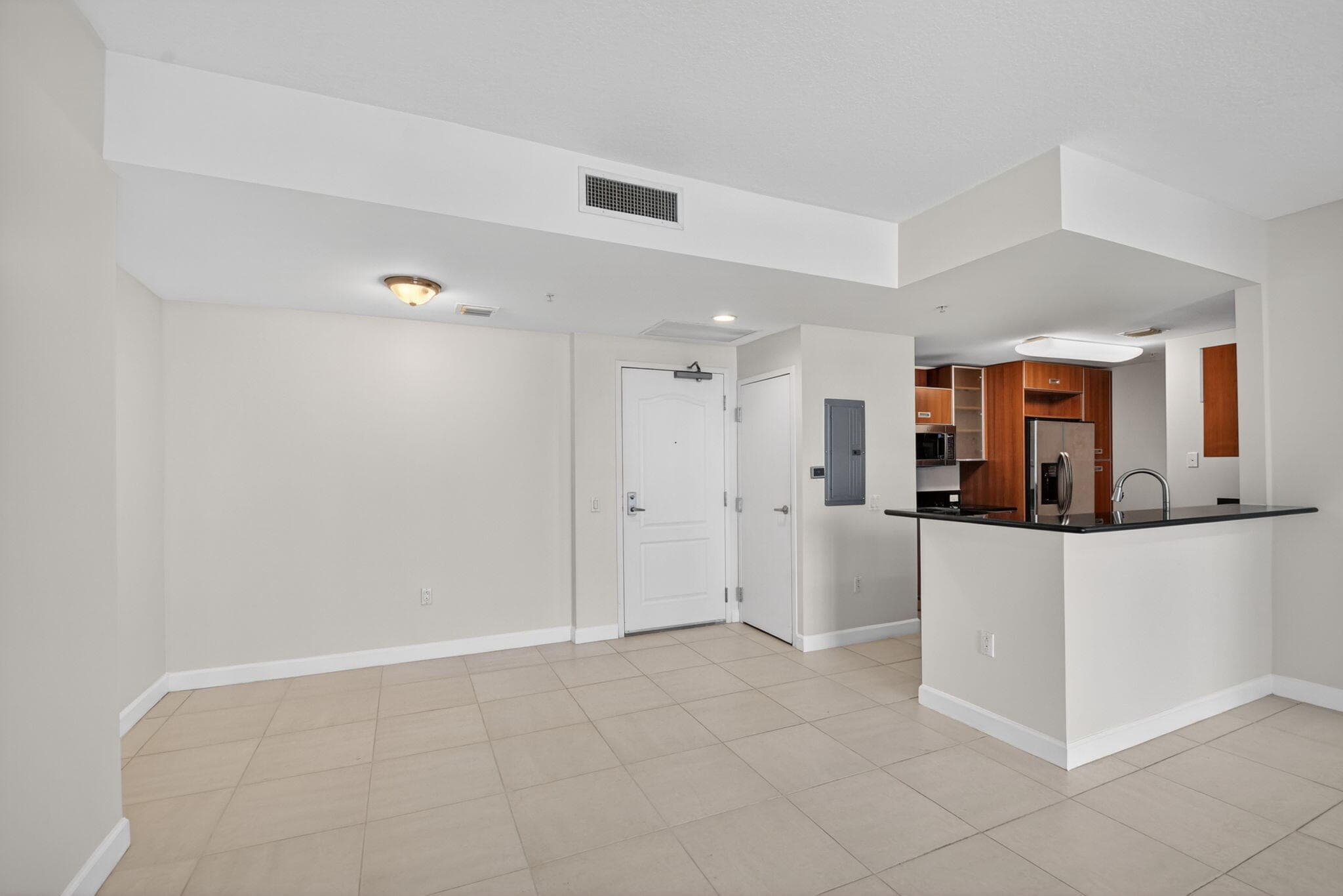 410 Evernia Street 630, West Palm Beach, FL 33401 — photo 6 of 57