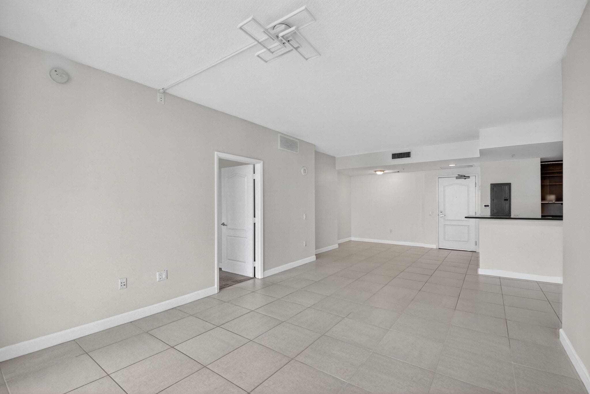 410 Evernia Street 630, West Palm Beach, FL 33401 — photo 16 of 57