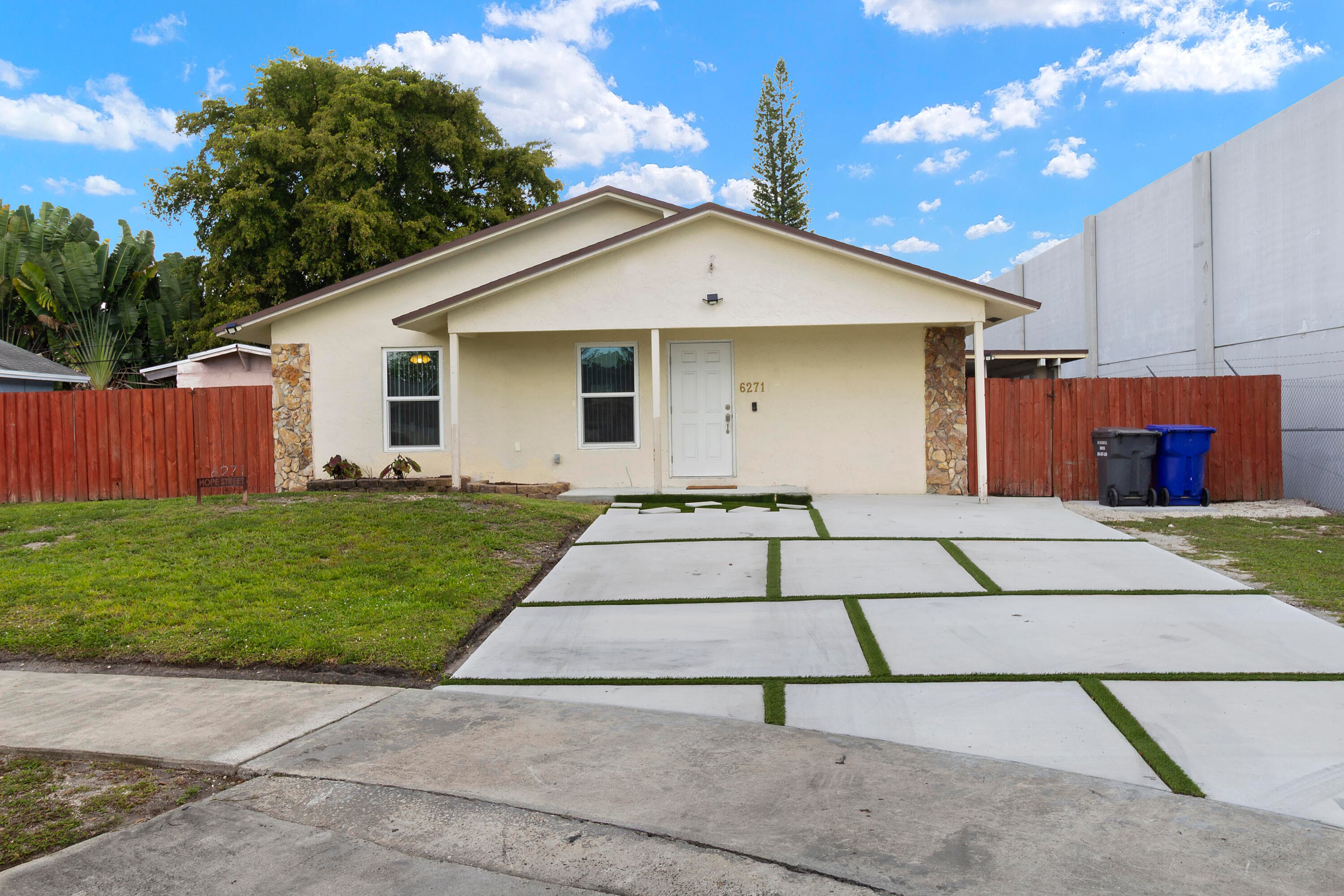 6271 Hope Street, Hollywood, FL 33024 — photo 1 of 42