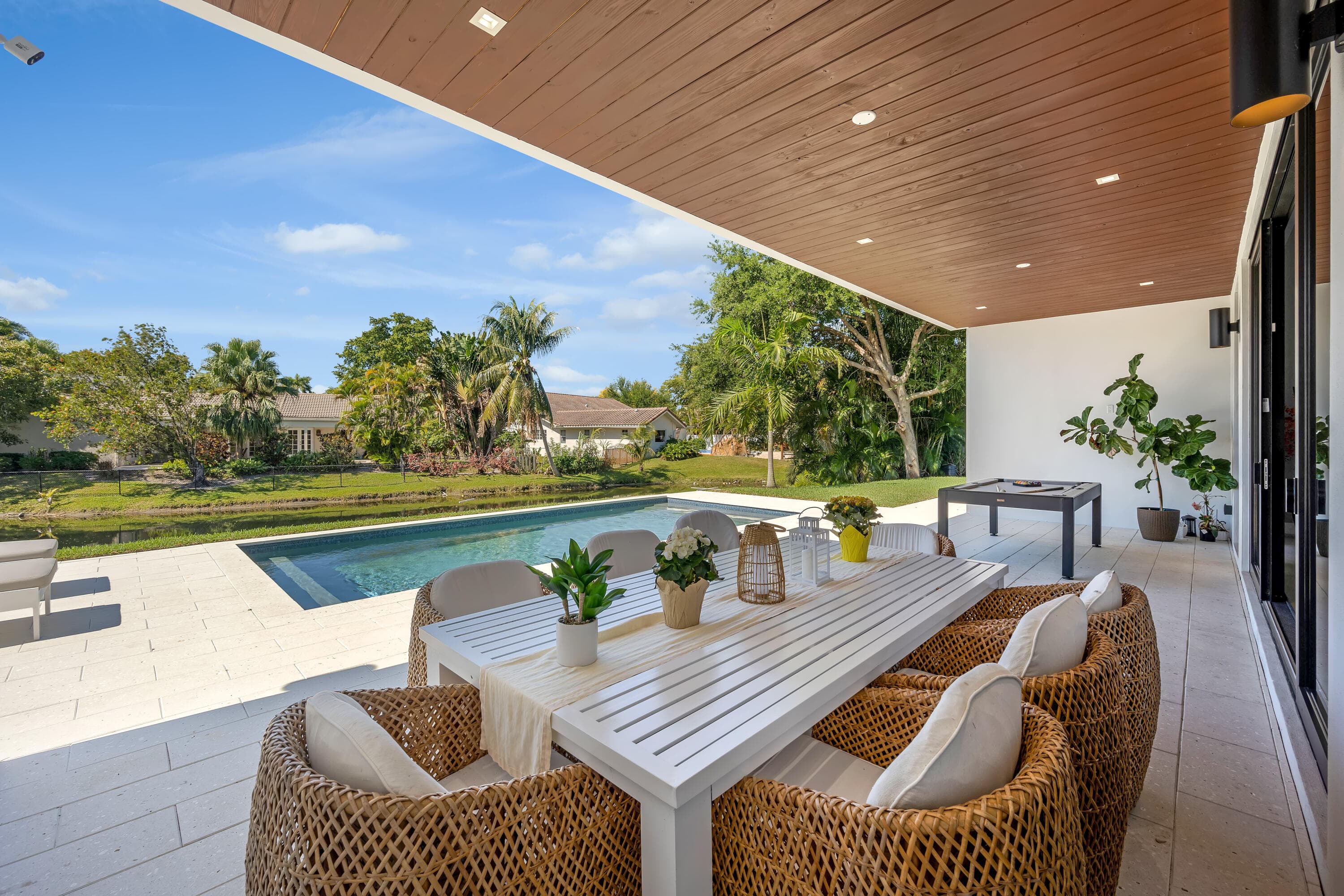 1000 SW 93rd Avenue, Plantation, FL 33324 — photo 5 of 21