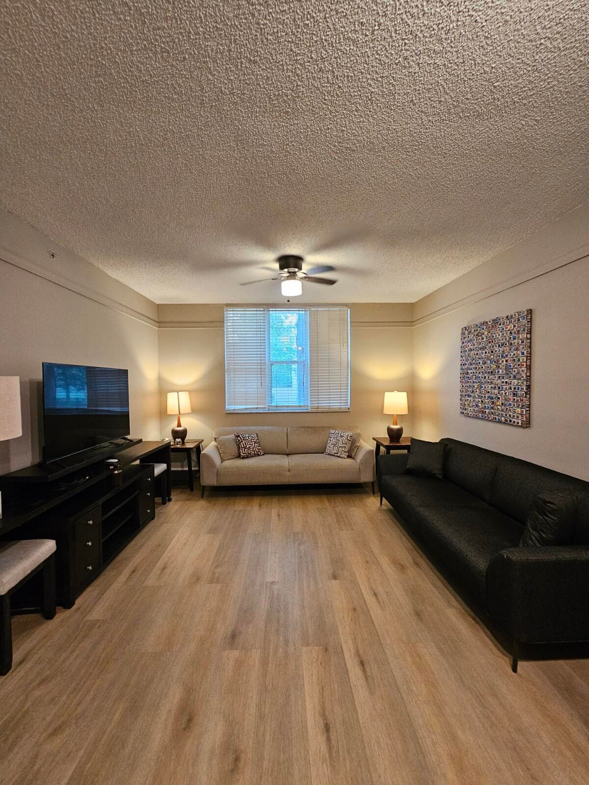 780 S Sapodilla Avenue 105, West Palm Beach, FL 33401 — photo 3 of 25