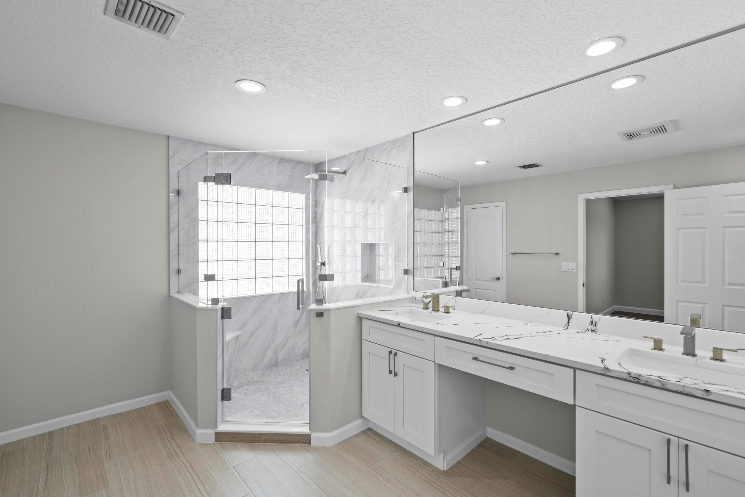3189 SW Solitaire Palm Drive, Palm City, FL 34990 — photo 11 of 44
