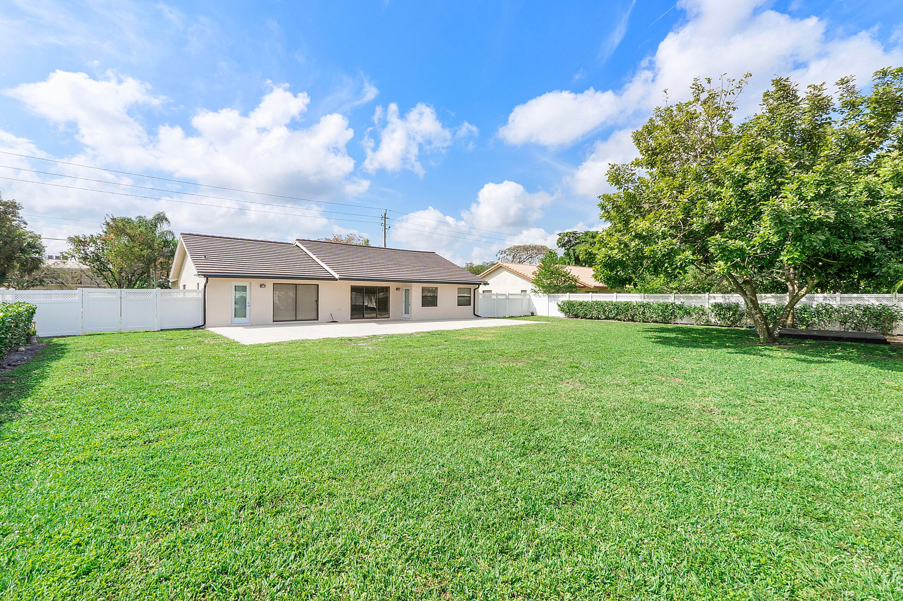 11461 NW 39th Street, Coral Springs, FL 33065 — photo 14 of 15