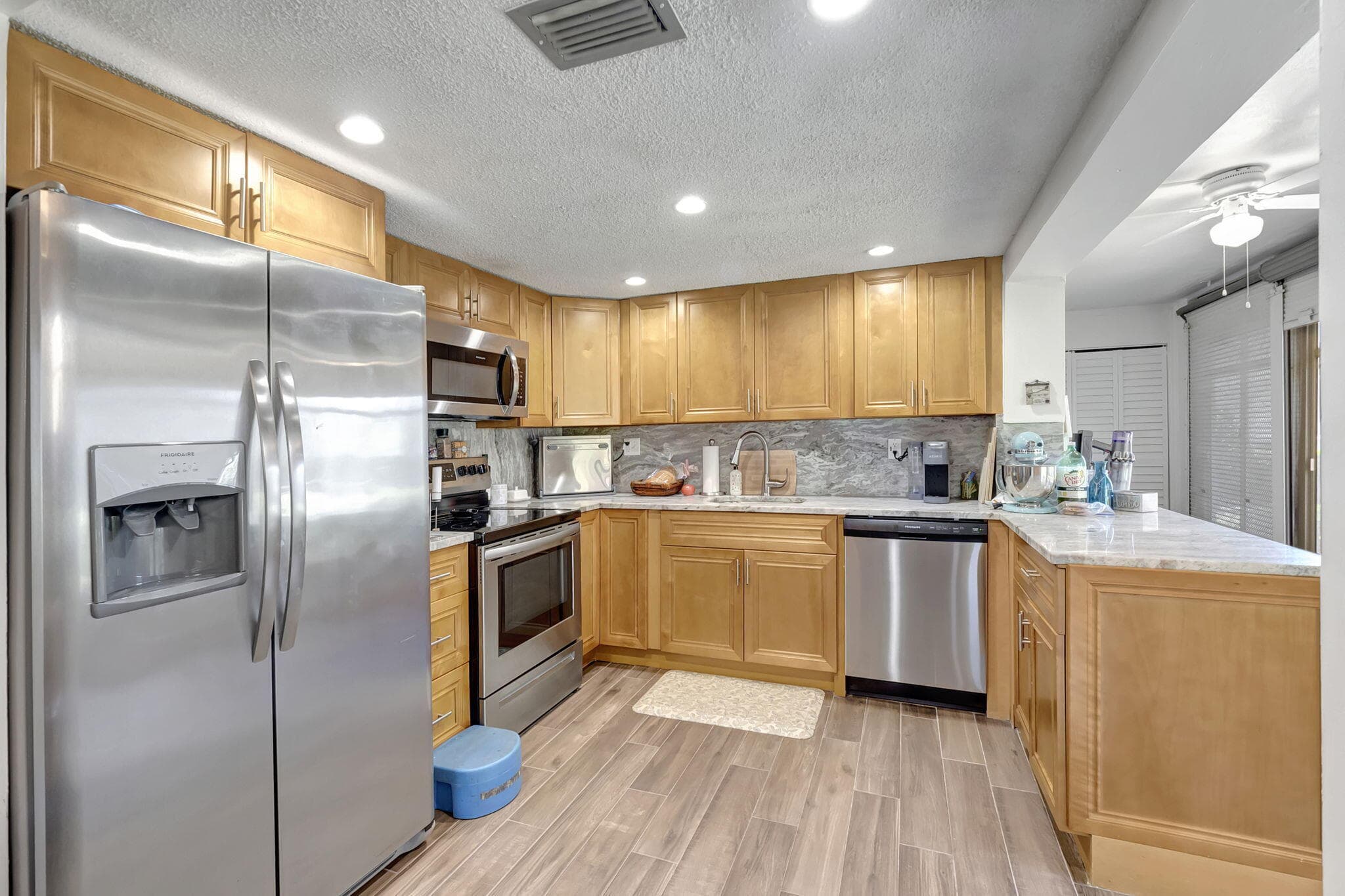 66 Capri B, Delray Beach, FL 33484 — photo 9 of 62