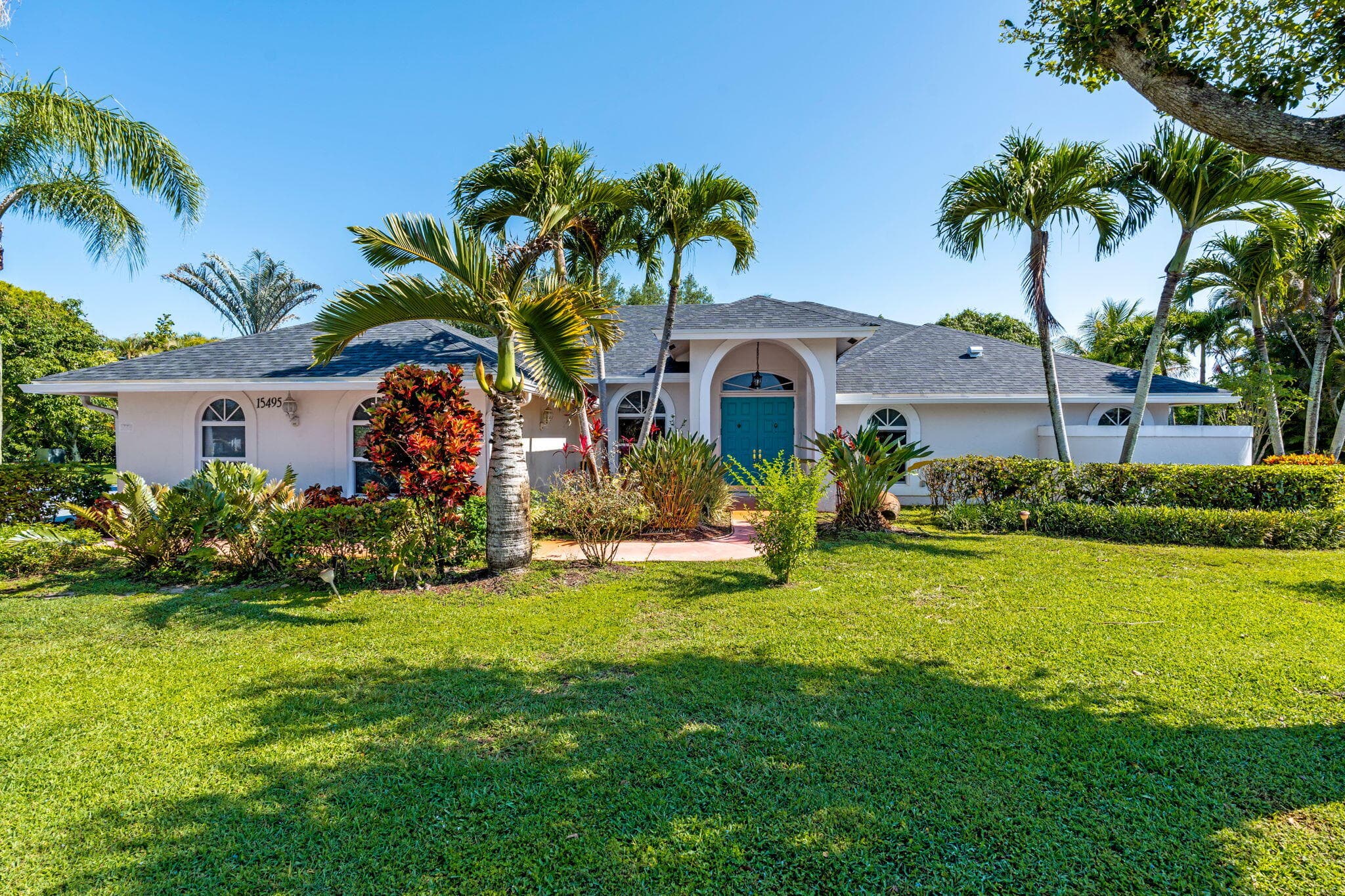 15495 Rolling Meadows Circle, Wellington, FL 33414 — photo 1 of 55