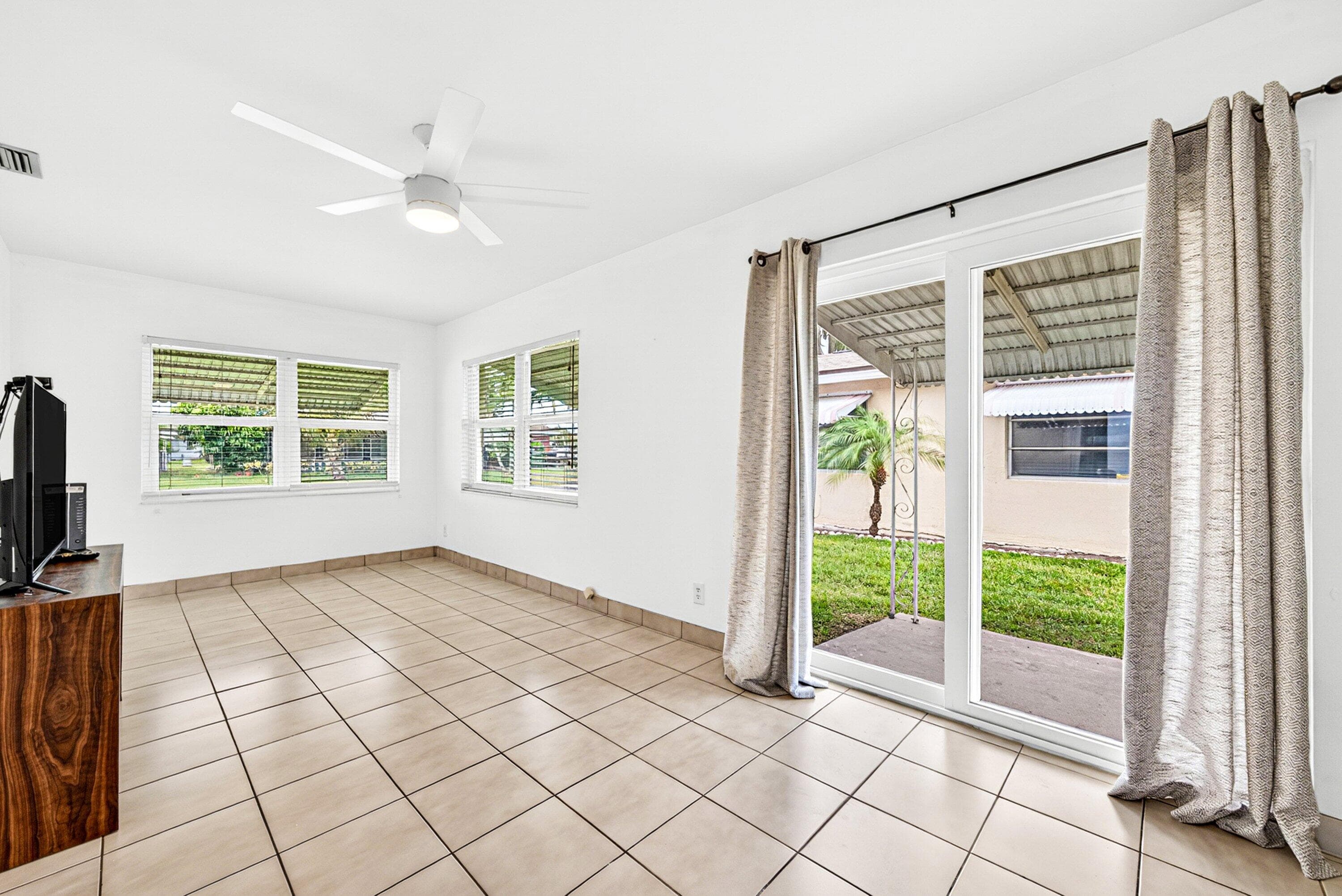 6061 Stanley Lane, Delray Beach, FL 33484 — photo 14 of 48