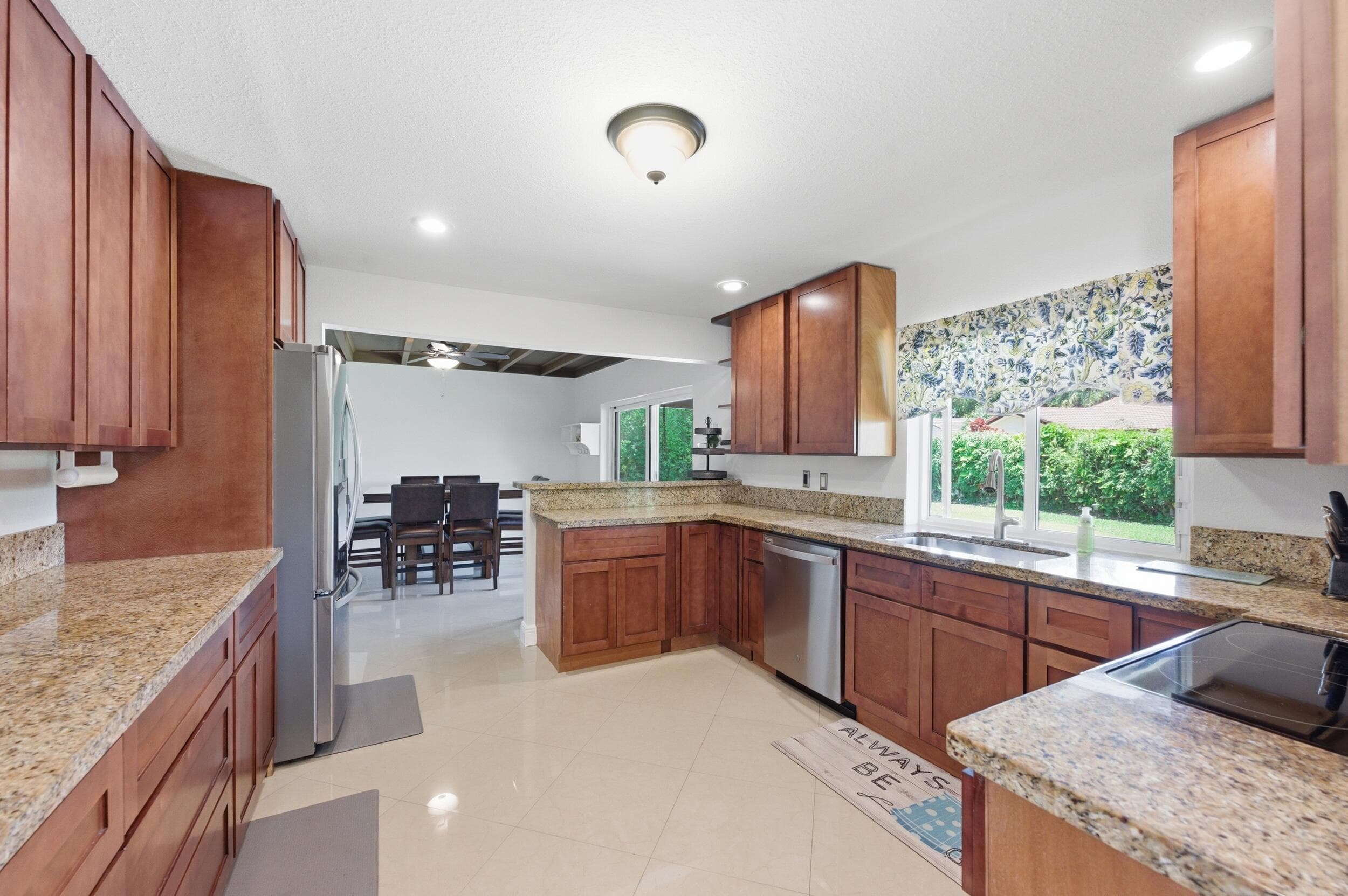 8557 Shadow Wood Boulevard, Coral Springs, FL 33071 — photo 14 of 36