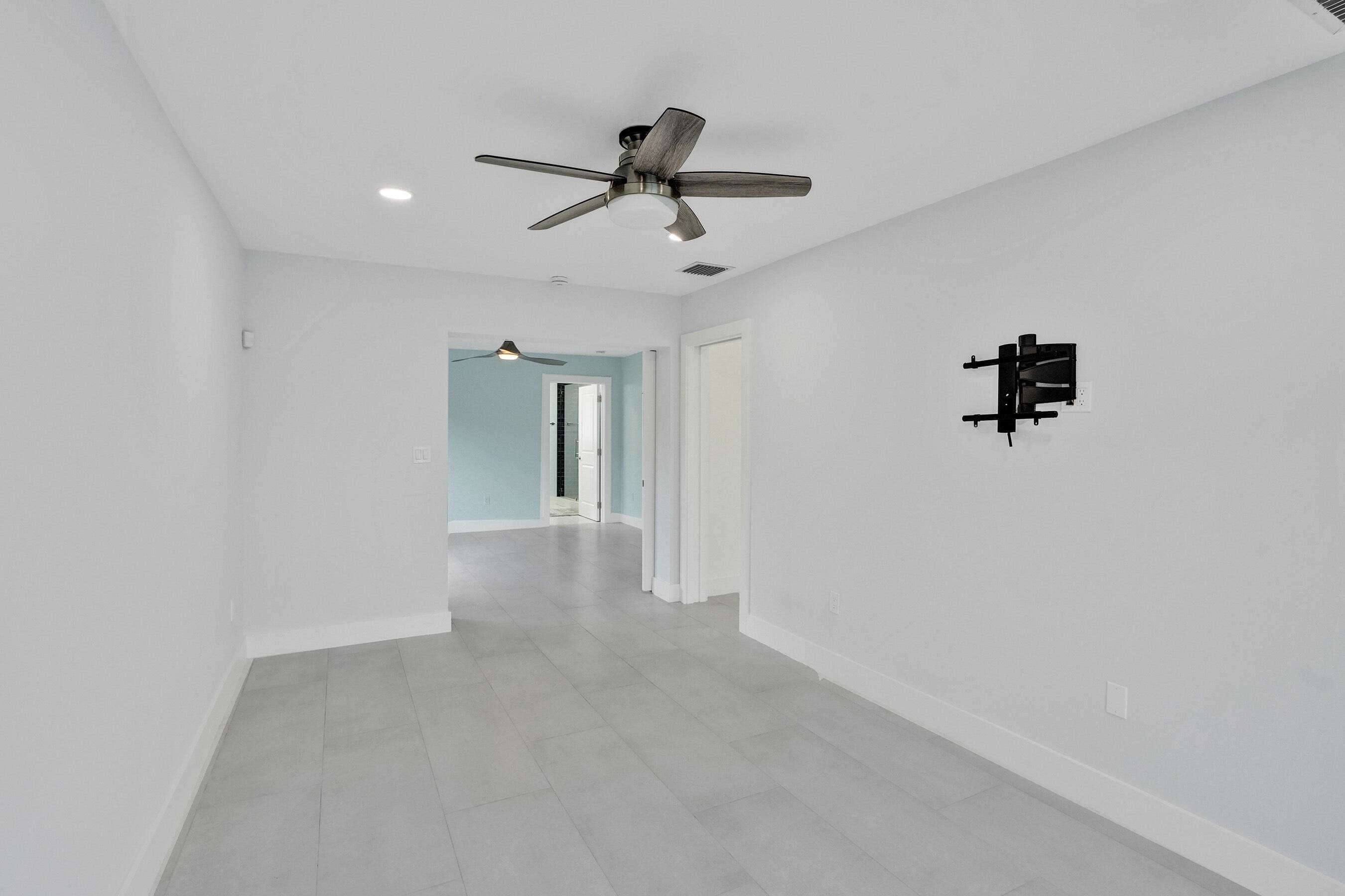 320 SE 5th Avenue, Pompano Beach, FL 33060 — photo 42 of 61