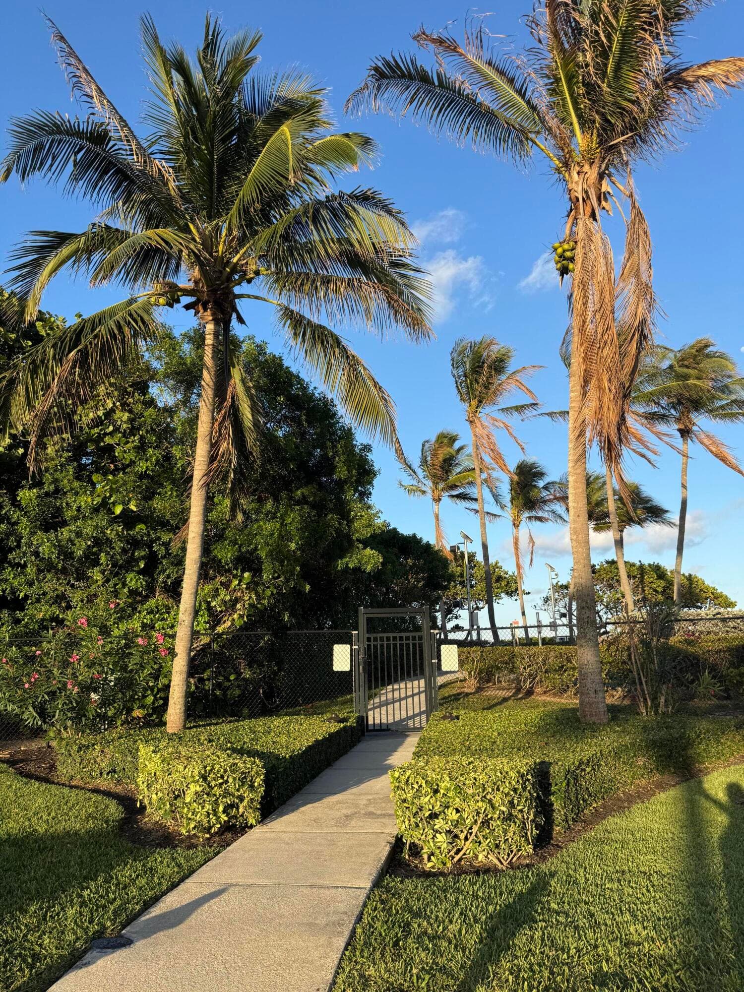401 Ocean Bluffs Boulevard 303, Jupiter, FL 33477 — photo 19 of 29