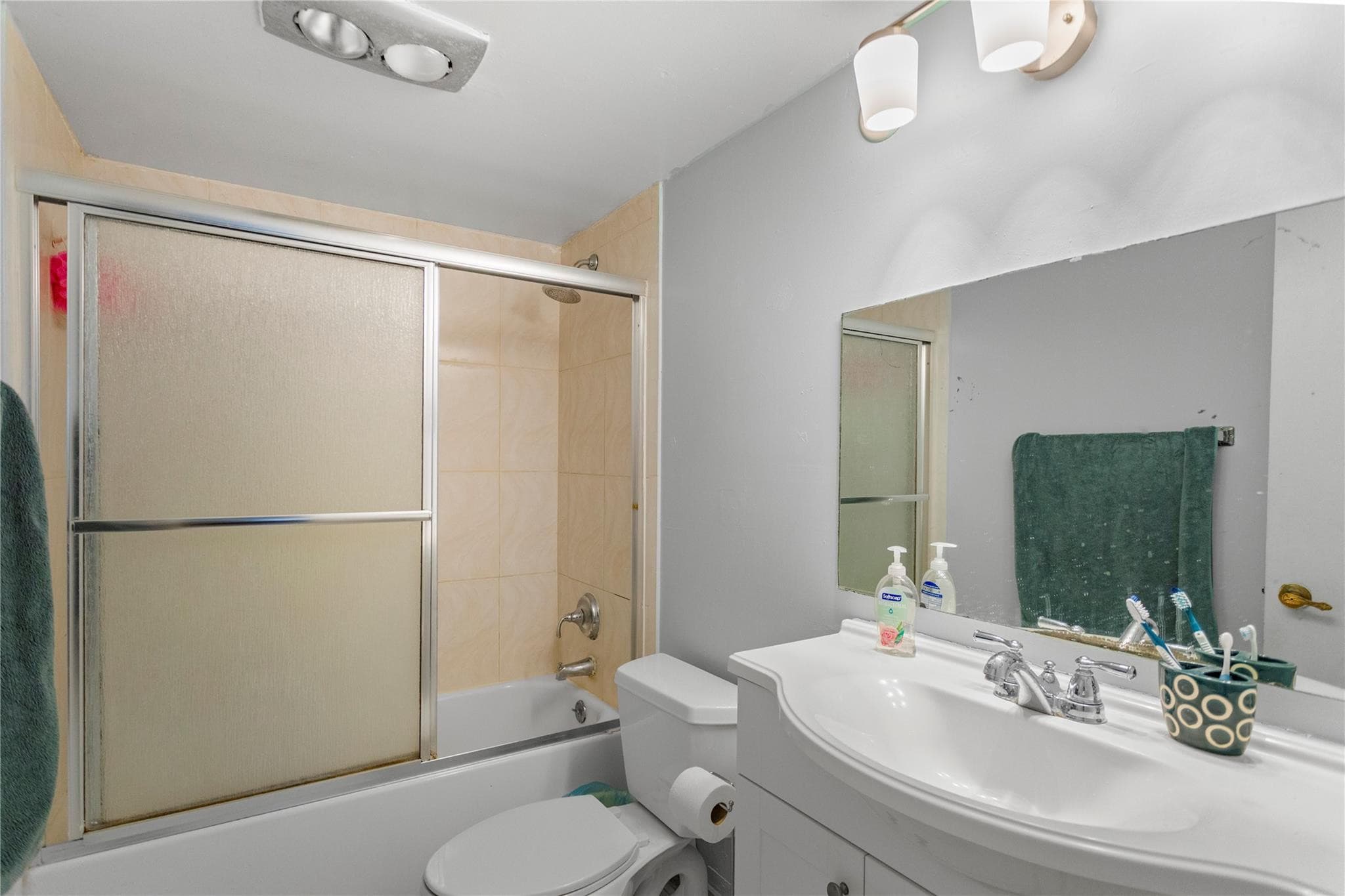 8990 S Hollybrook Boulevard Unit 305, Pembroke Pines, FL 33025 — photo 33 of 44