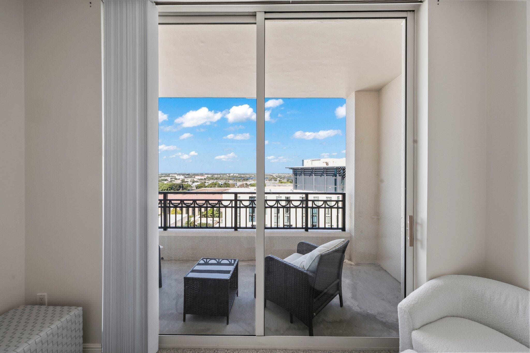 550 Okeechobee Boulevard 1421, West Palm Beach, FL 33401 — photo 17 of 42