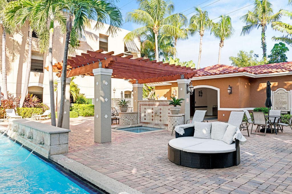 616 Clearwater Park Road 1110, West Palm Beach, FL 33401 — photo 20 of 30