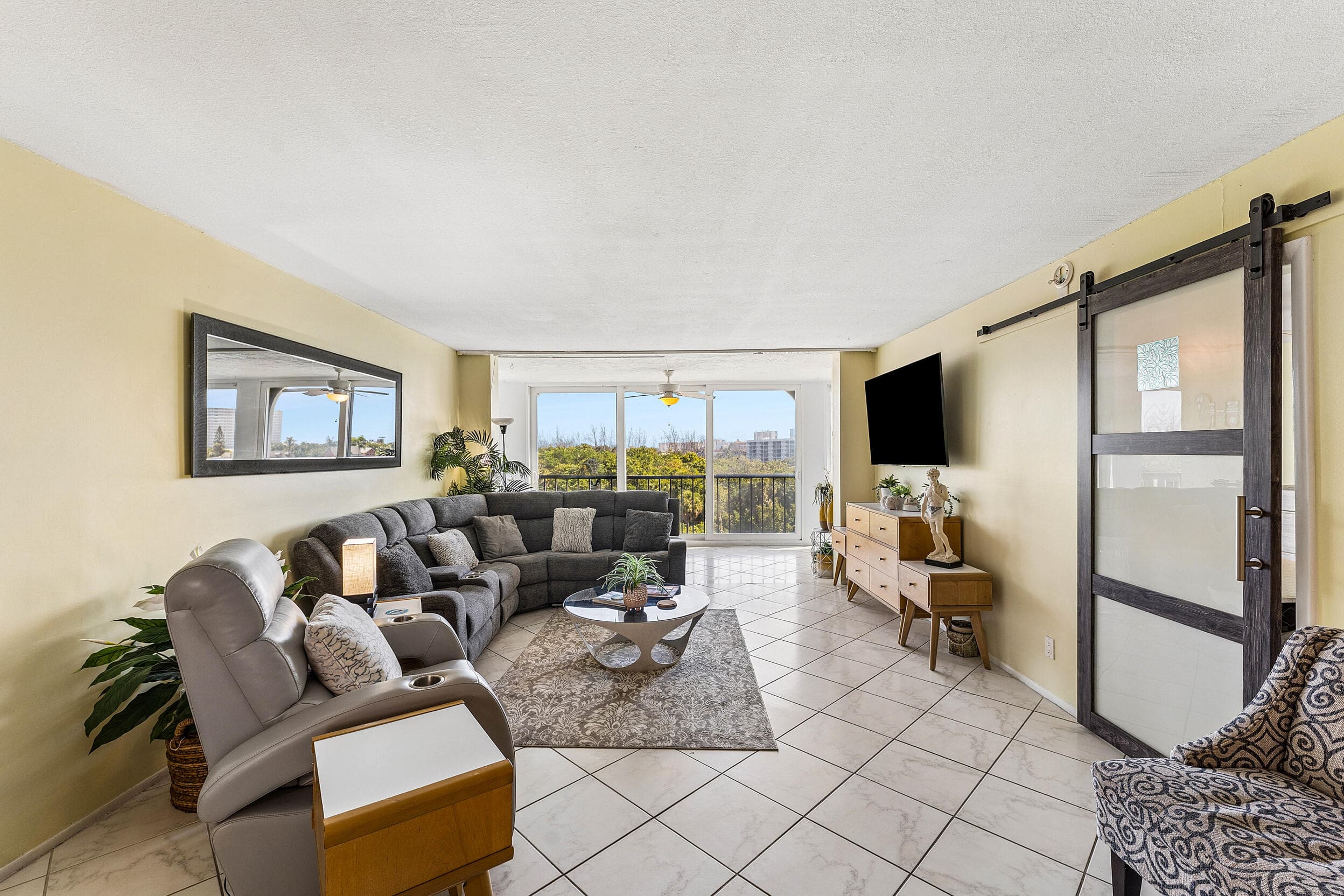 1631 Riverview Road 505, Deerfield Beach, FL 33441 — photo 6 of 23