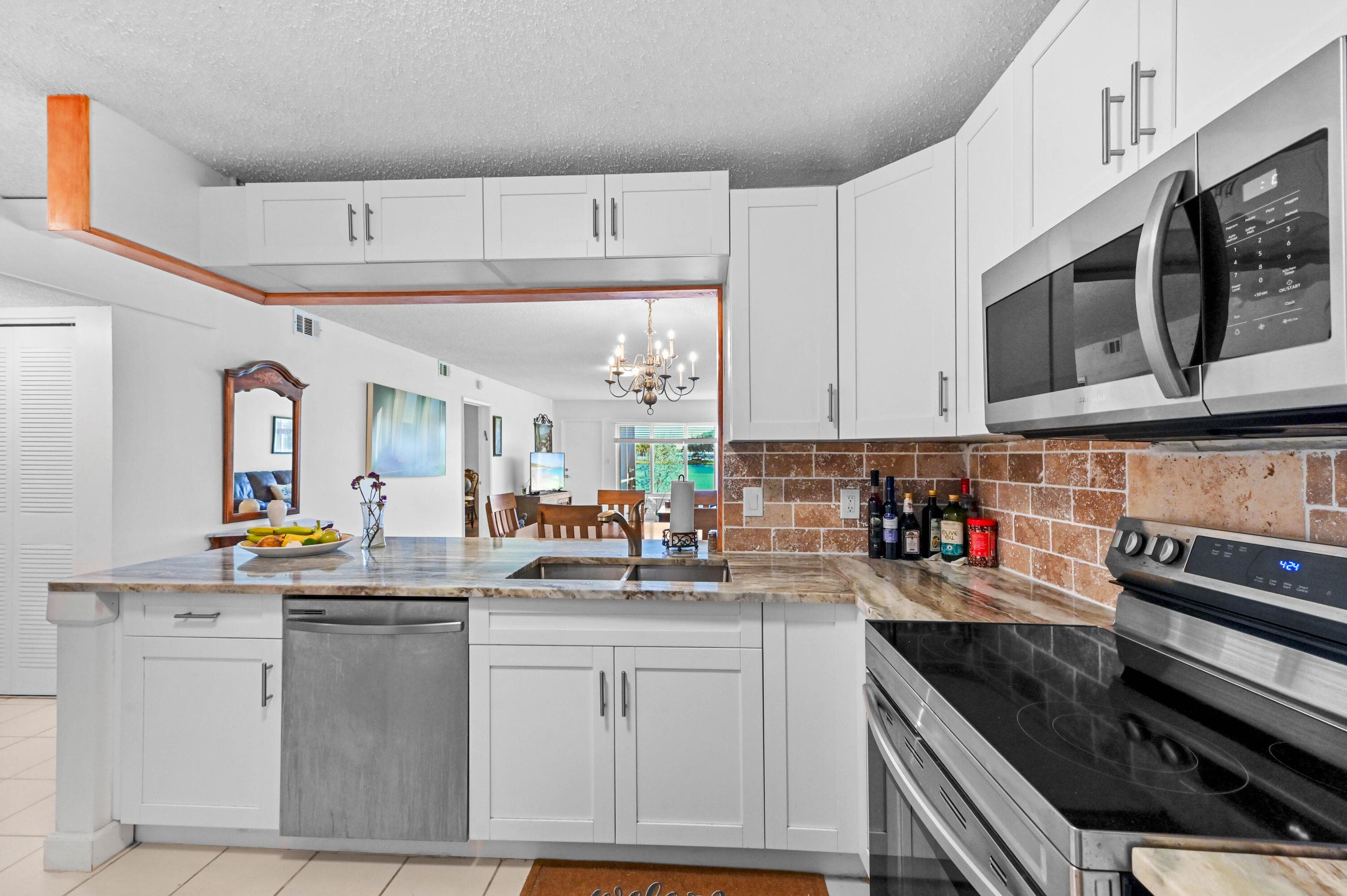 9244 Flynn Circle 2, Boca Raton, FL 33496 — photo 7 of 40