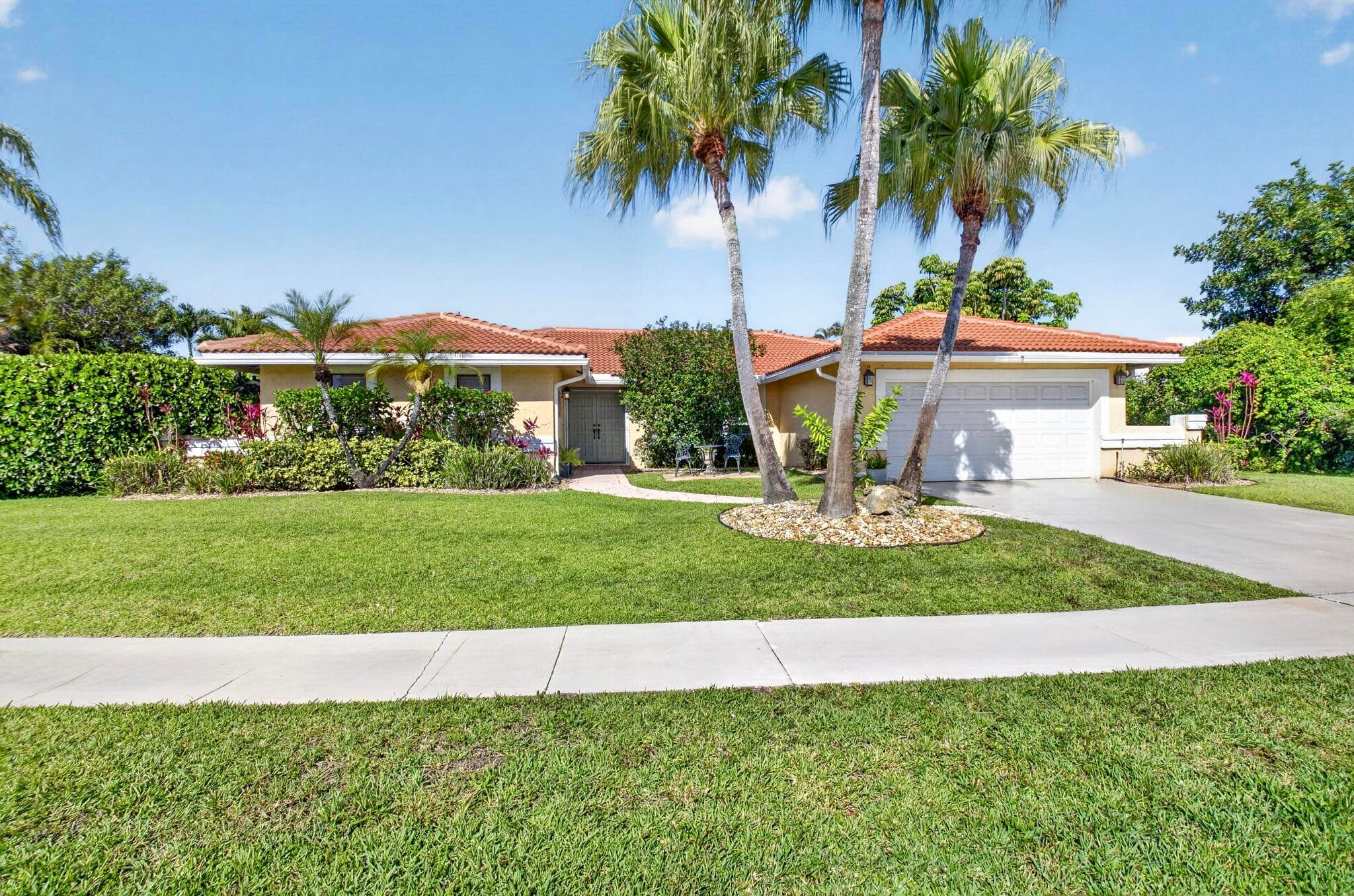 19803 Back 9 Drive, Boca Raton, FL 33498 — photo