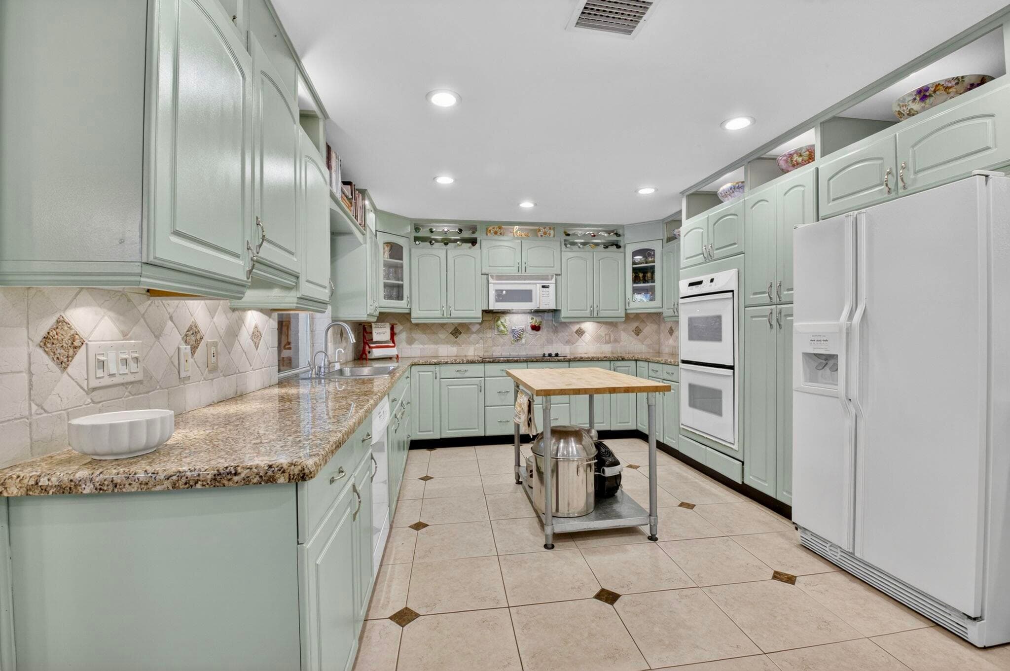 19803 Back 9 Drive, Boca Raton, FL 33498 — photo 13 of 36