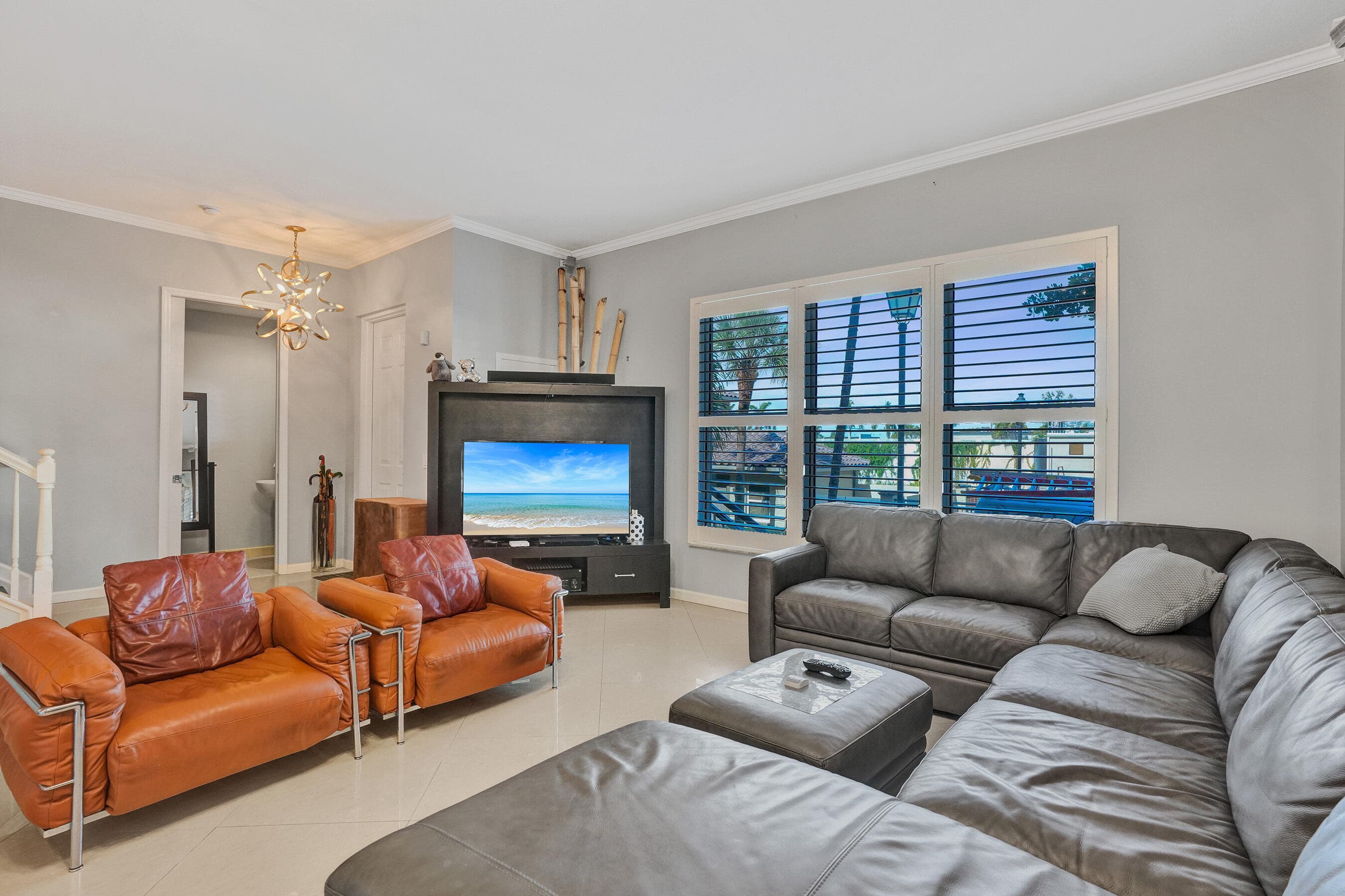 2625 NE 14th Avenue 114, Wilton Manors, FL 33334 — photo 6 of 61