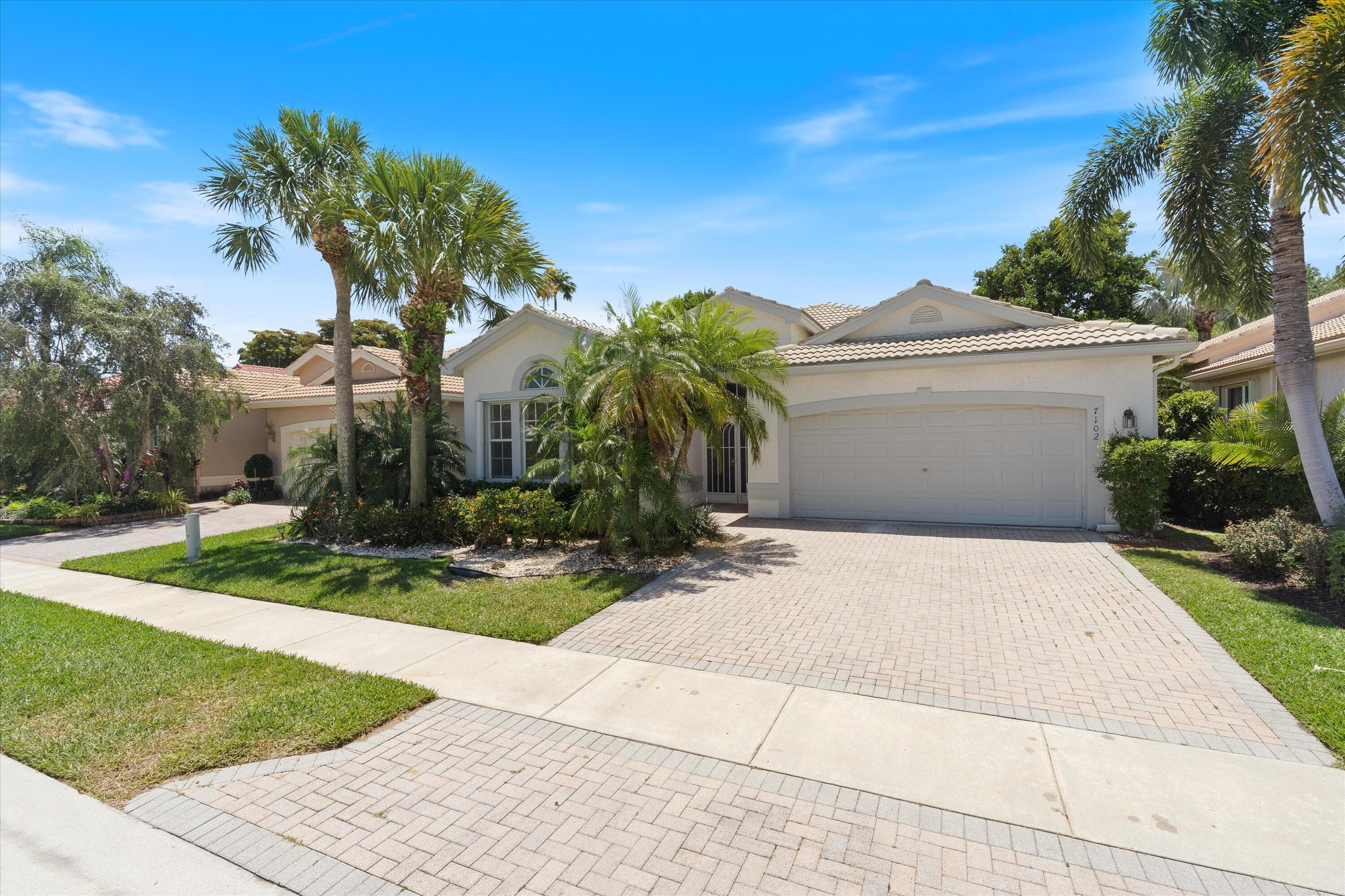 7102 Prado Lake Drive, Delray Beach, FL 33446 — photo 2 of 44