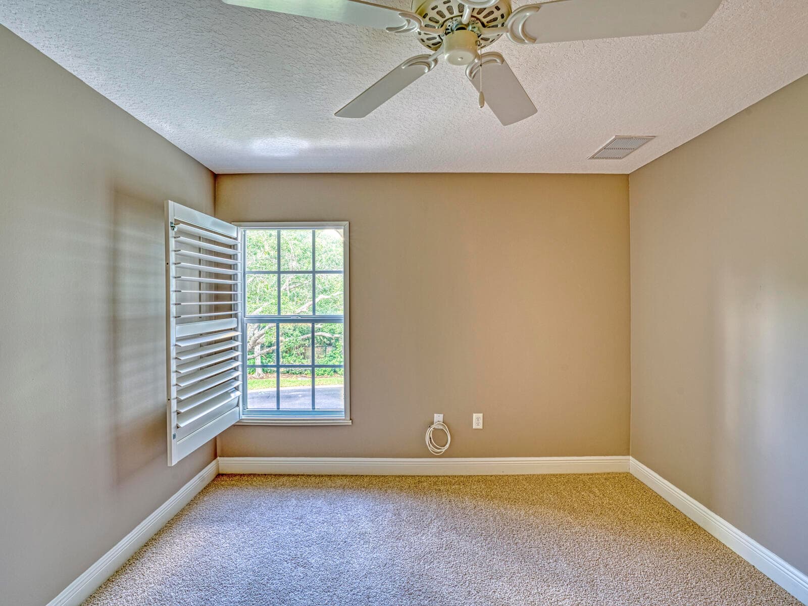 4350 Doubles Alley Drive 201, Vero Beach, FL 32967 — photo 14 of 36