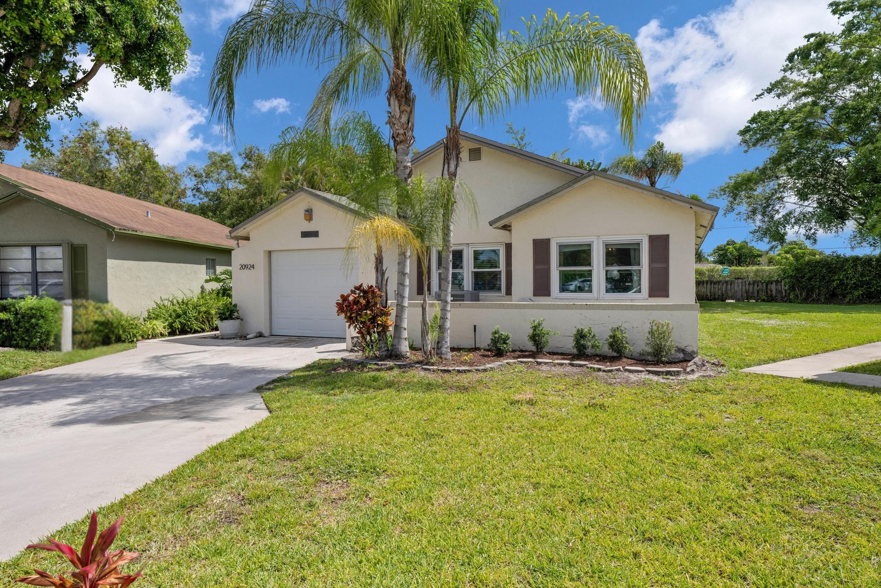 20924 N Springs Terrace, Boca Raton, FL 33428 — photo 1 of 44