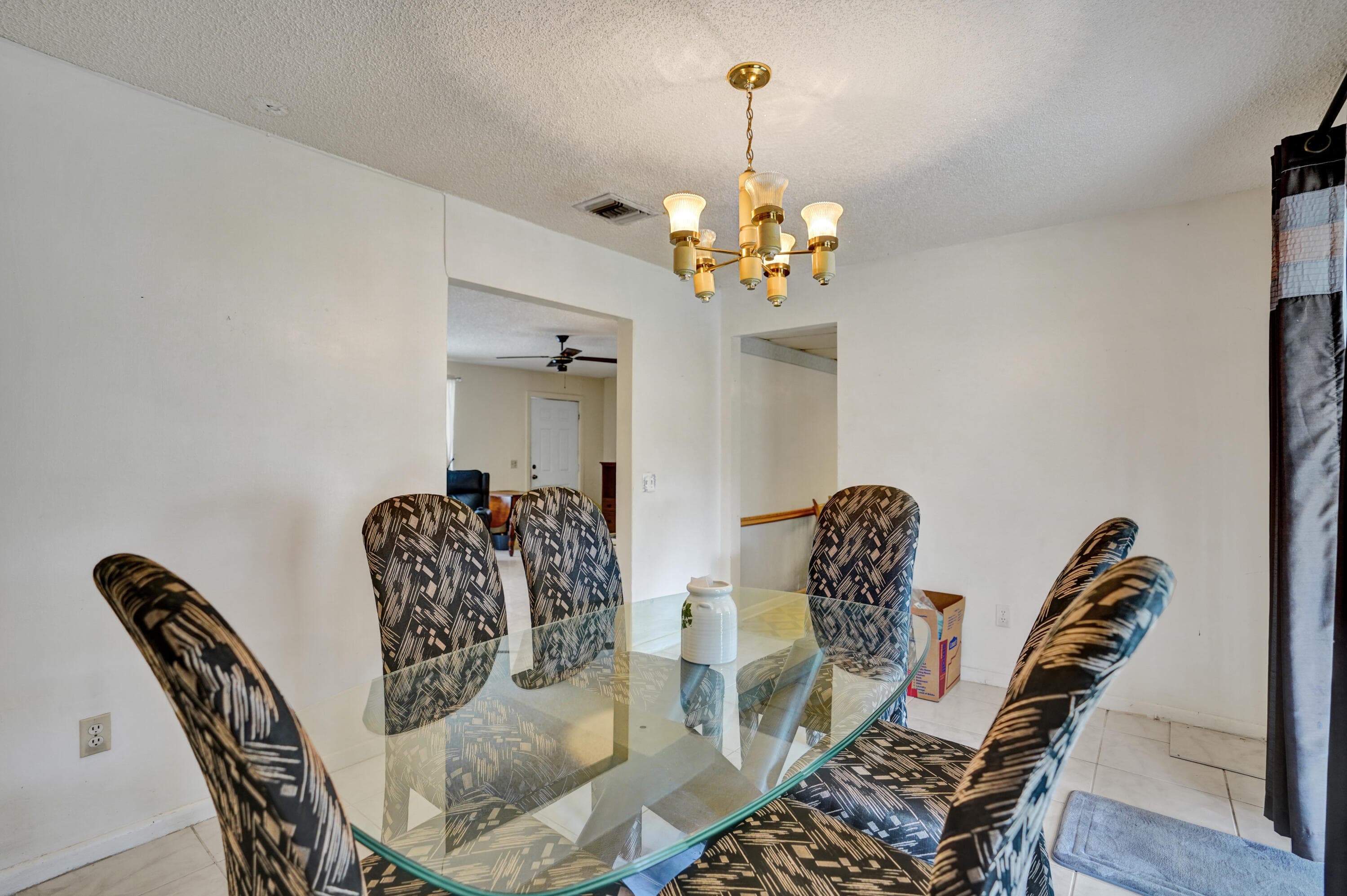 2886 Floral Road, Lake Worth, FL 33462 — photo 9 of 51