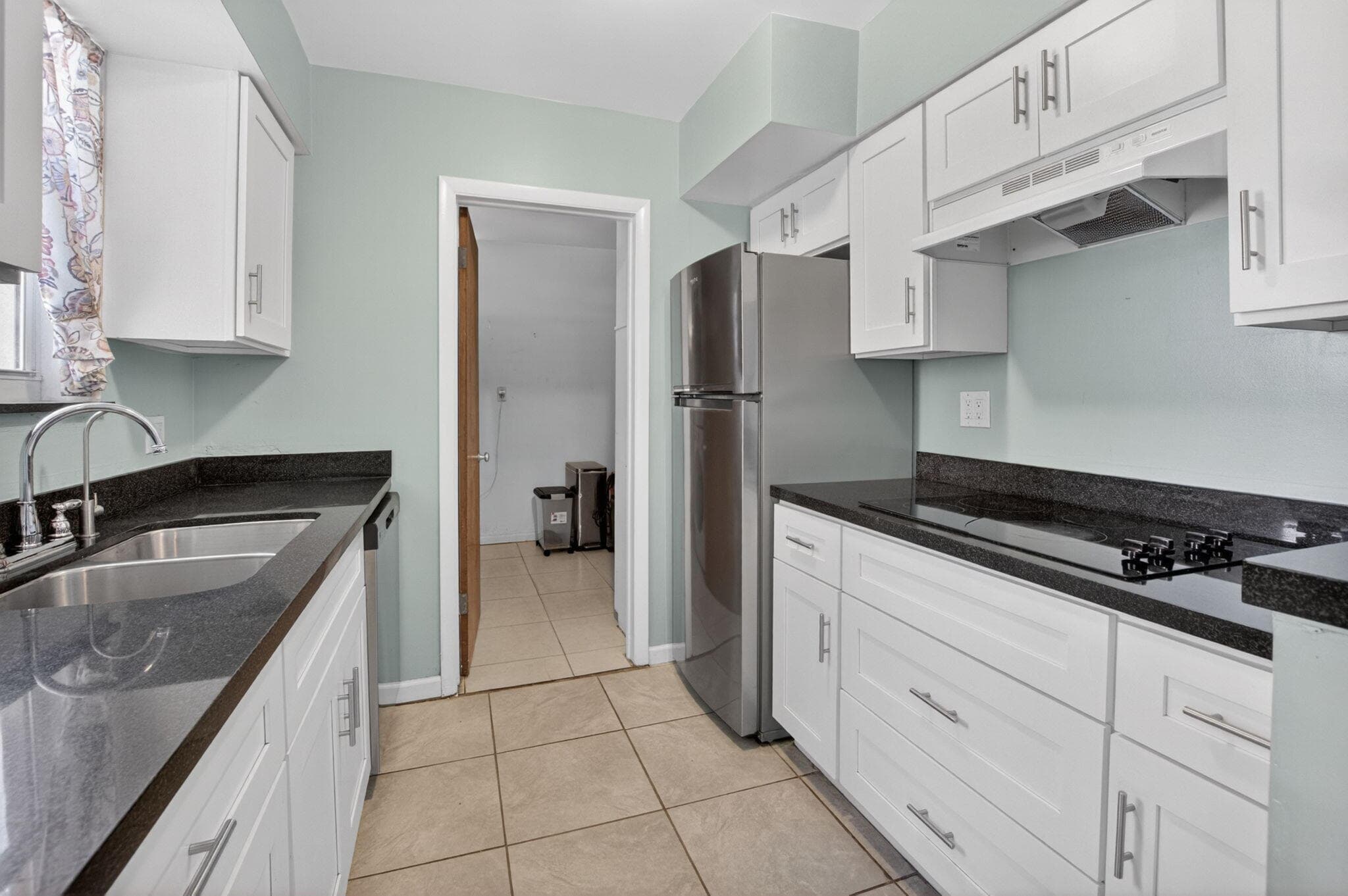 144 NW 9th Avenue, Delray Beach, FL 33444 — photo 9 of 23
