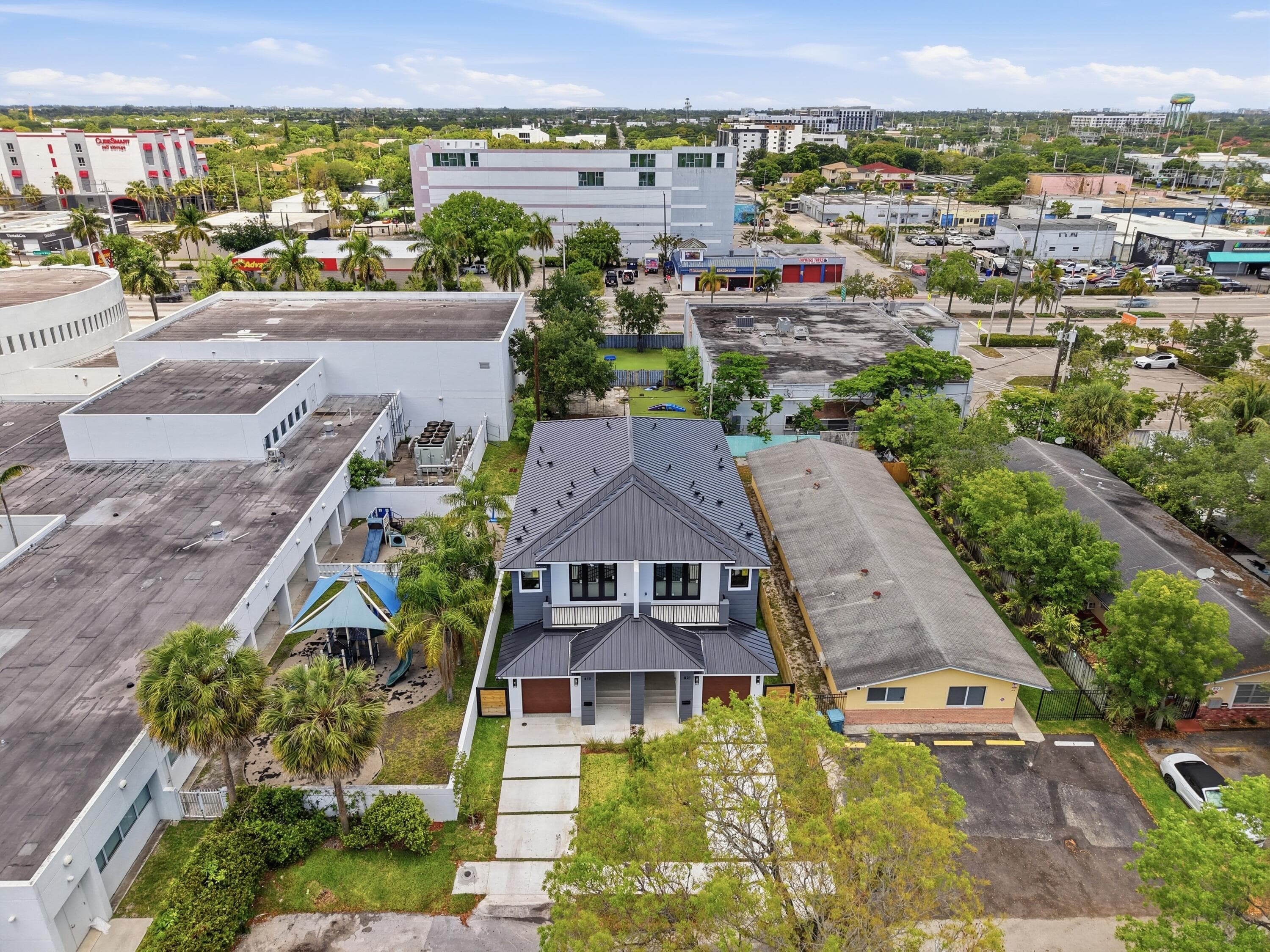 821 SW 1st Street, Fort Lauderdale, FL 33312 — photo 38 of 42