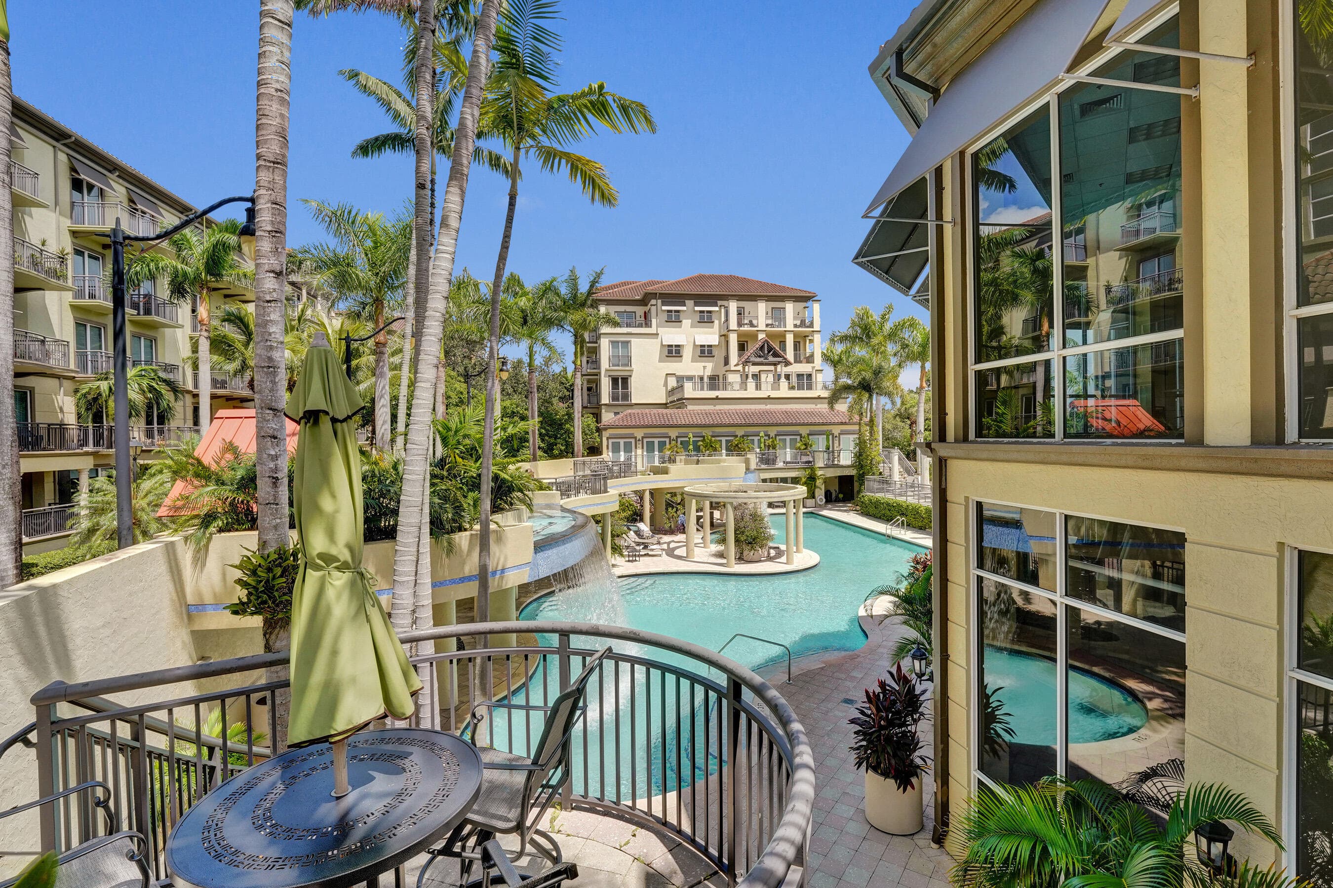 2625 NE 14th Avenue 114, Wilton Manors, FL 33334 — photo 50 of 61