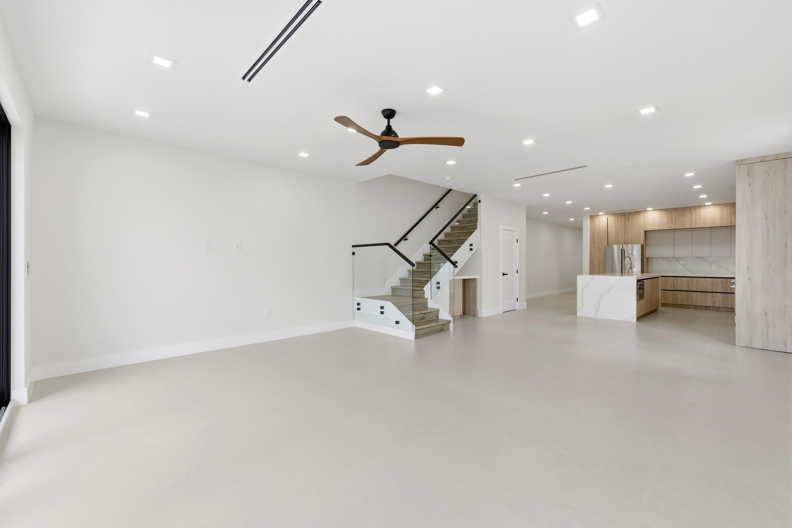 819 SW 1st Street, Fort Lauderdale, FL 33312 — photo 16 of 40
