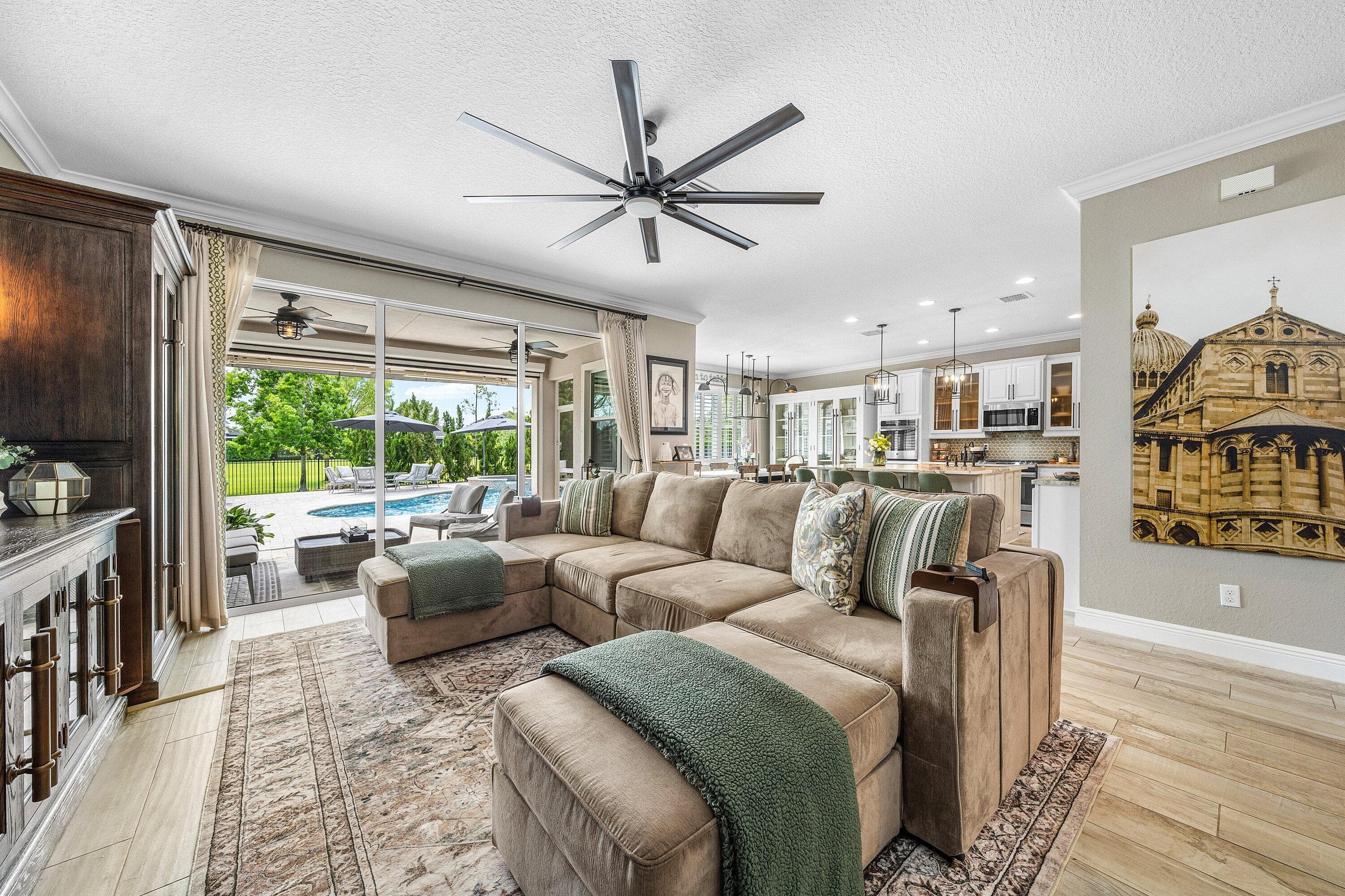 933 Deer Haven Drive, Loxahatchee, FL 33470 — photo 10 of 94