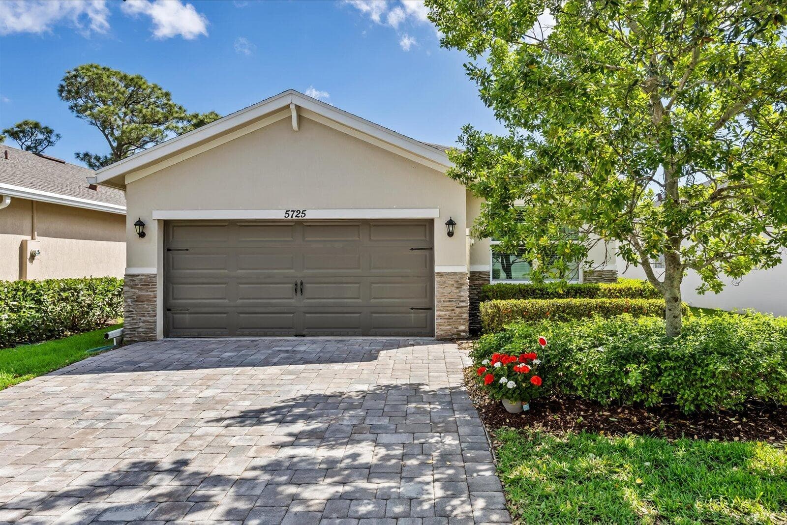 5725 SE Kawana Trail, Hobe Sound, FL 33455 — photo 39 of 49
