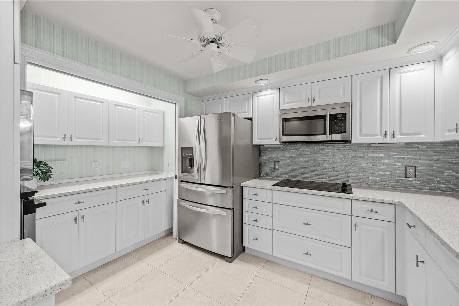 1903 Bay Road 206, Vero Beach, FL 32963 — photo 4 of 31