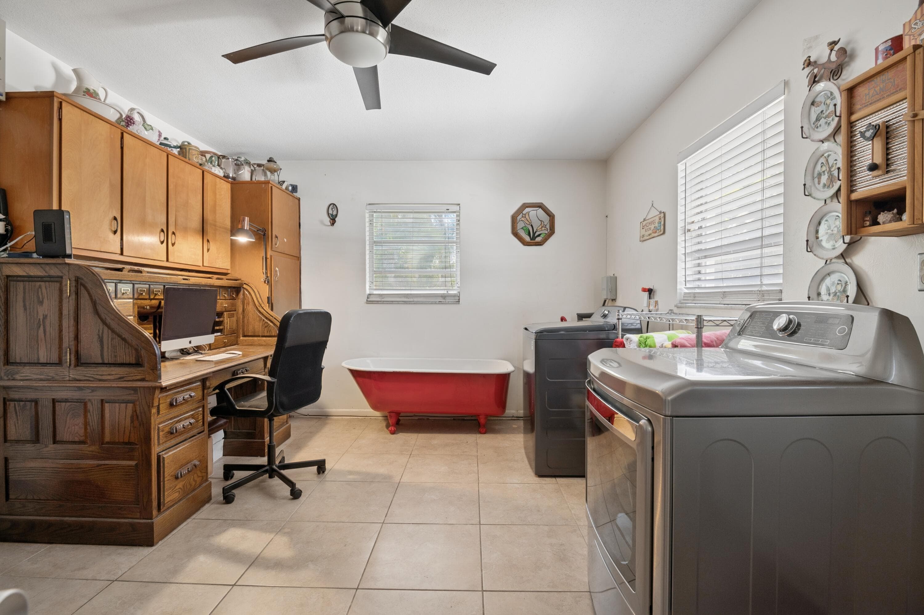 4011 SW 2nd Street, Plantation, FL 33317 — photo 13 of 37