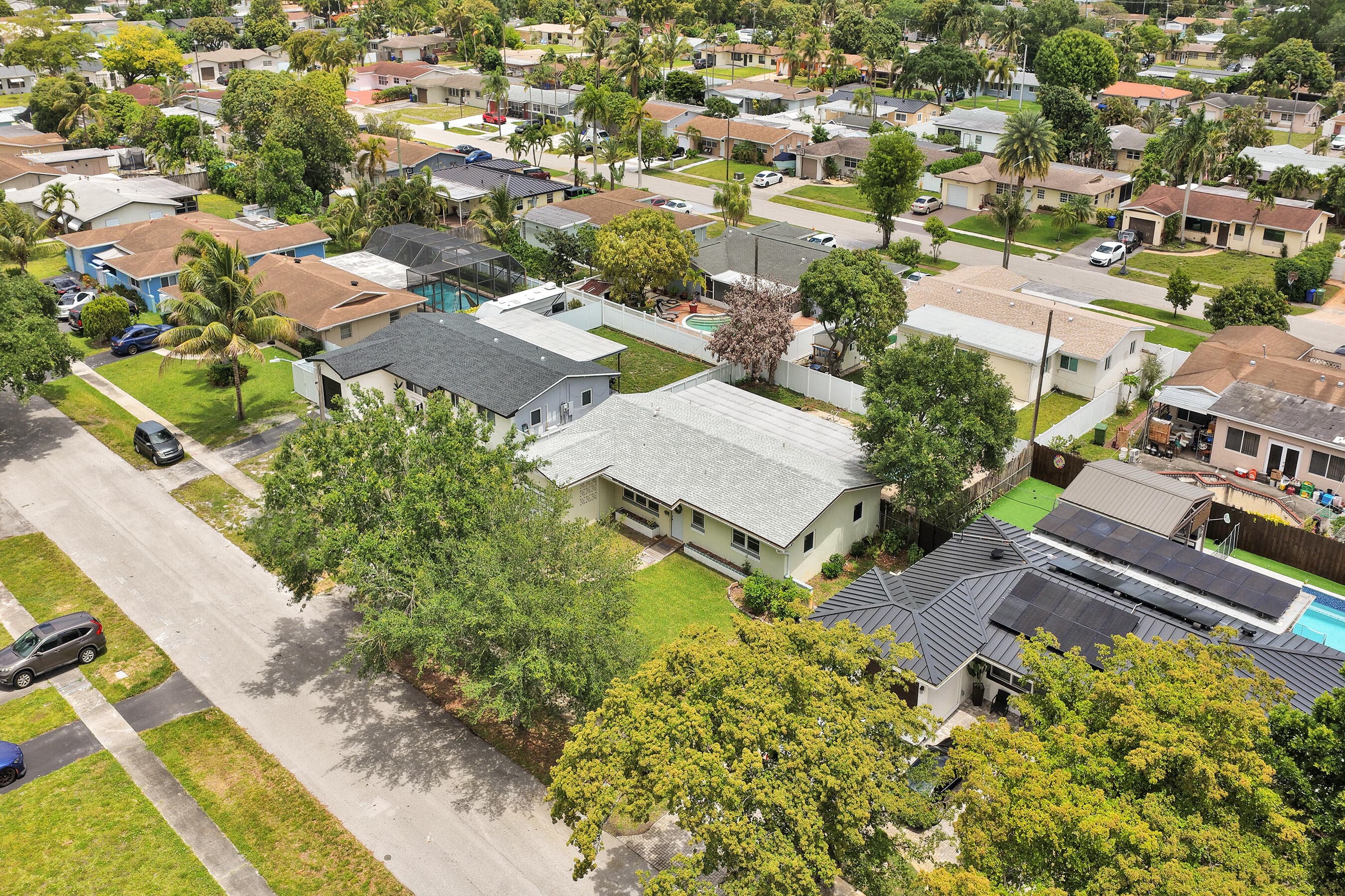 731 SW 71st Terrace, Pembroke Pines, FL 33023 — photo 49 of 66