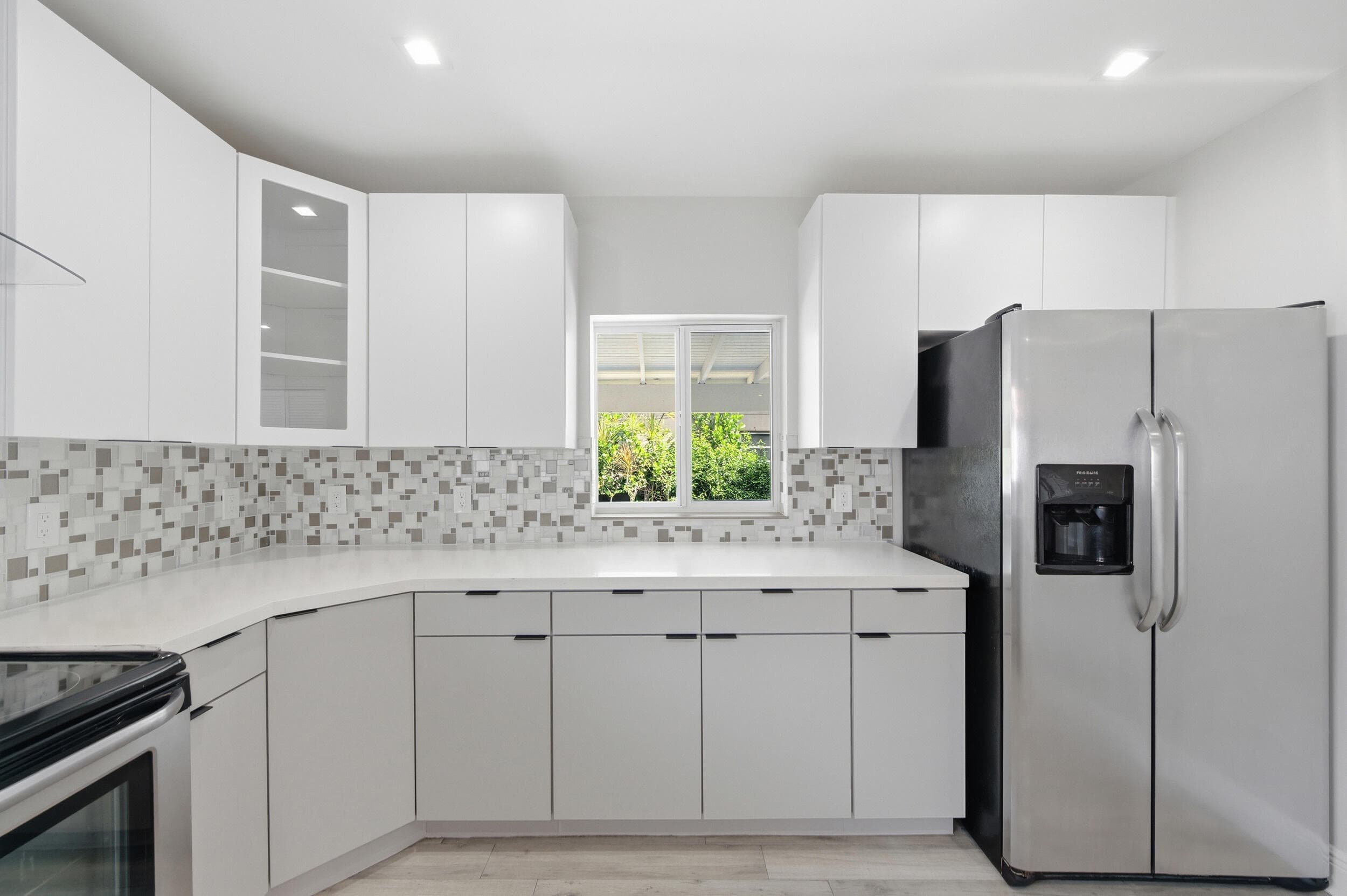 1770 SW 17th Avenue, Miami, FL 33145 — photo 16 of 46