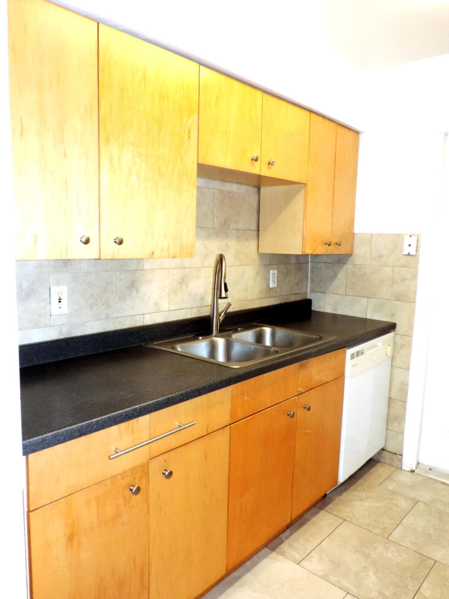 1621 SW 6th Avenue 2, Pompano Beach, FL 33060 — photo 15 of 22