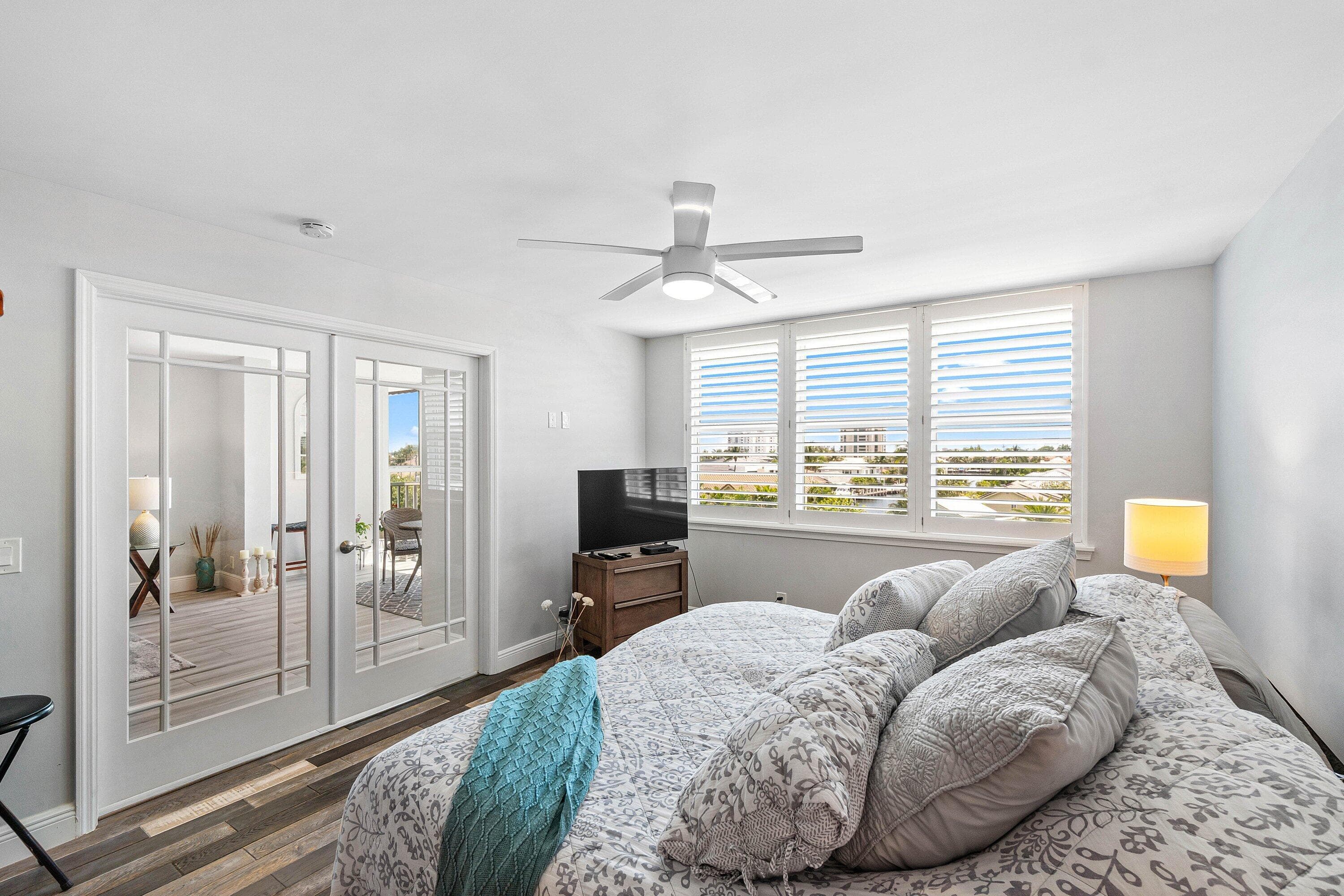 930 Dogwood Drive 556, Delray Beach, FL 33483 — photo 24 of 69
