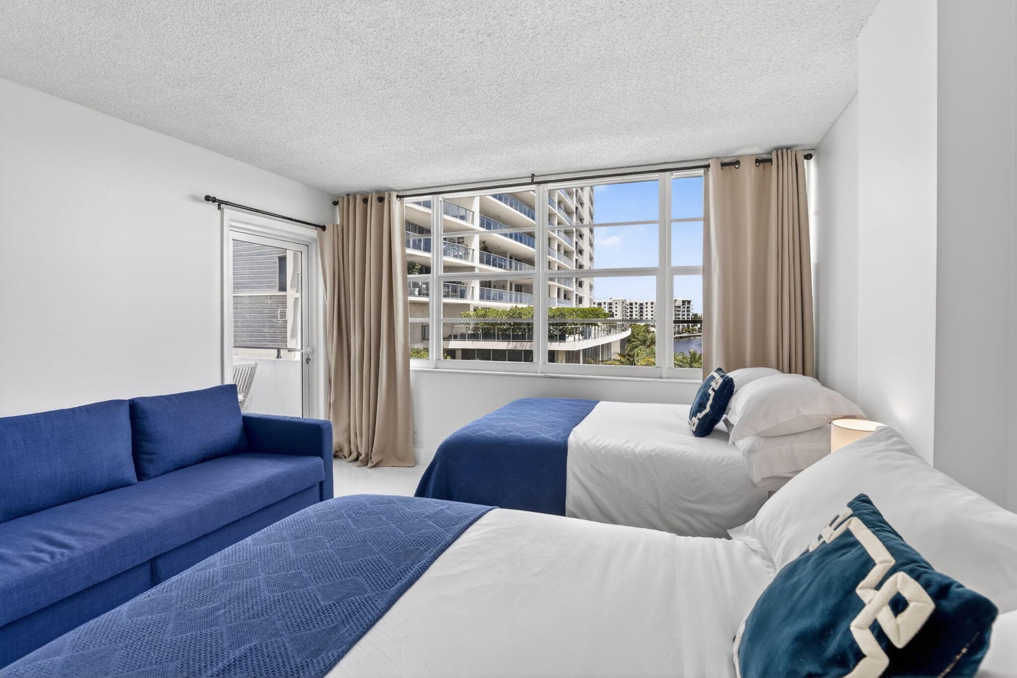 1170 N Federal Highway 501, Fort Lauderdale, FL 33304 — photo 24 of 82