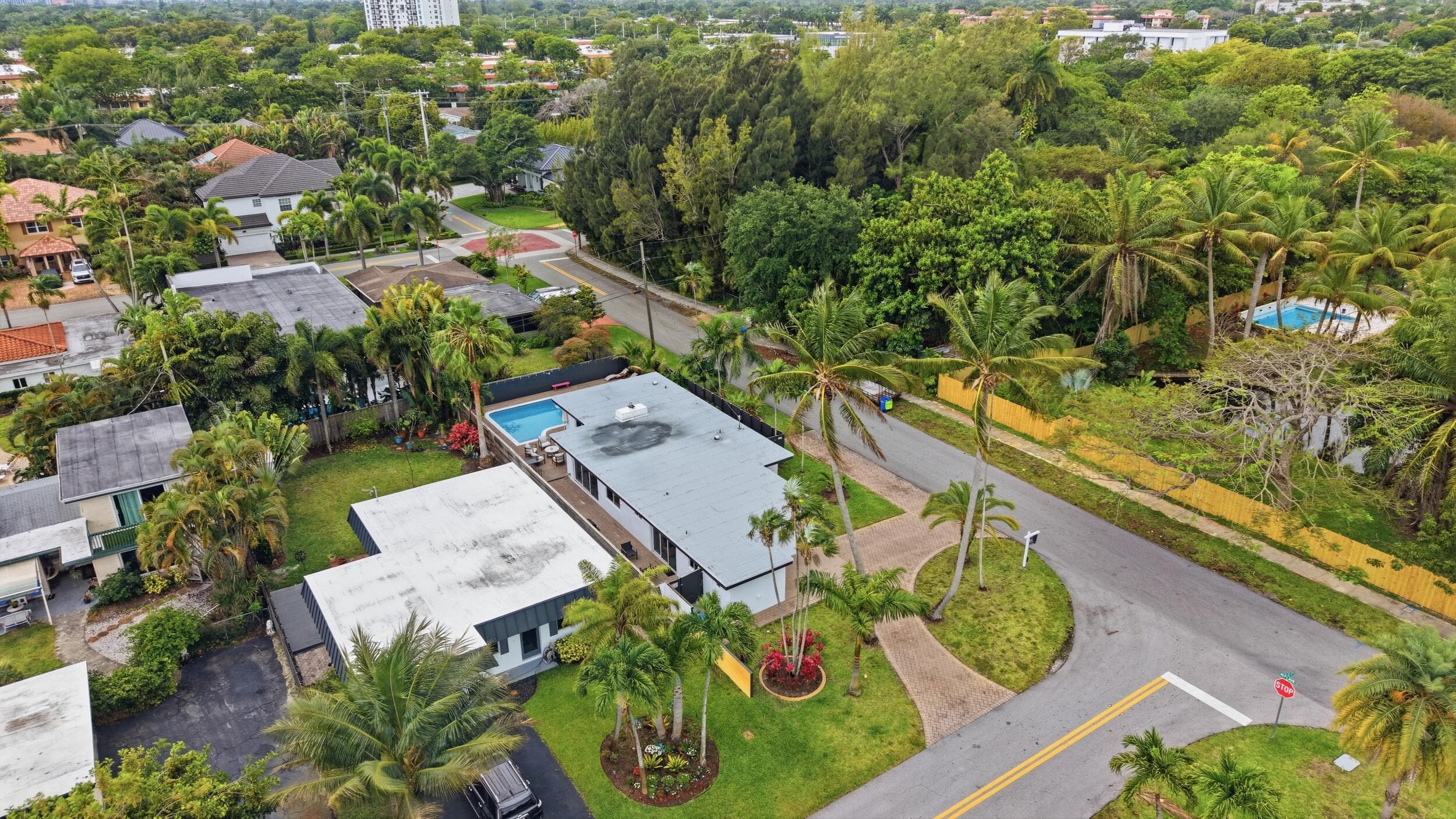 100 NE 22nd Street, Wilton Manors, FL 33305 — photo 60 of 64