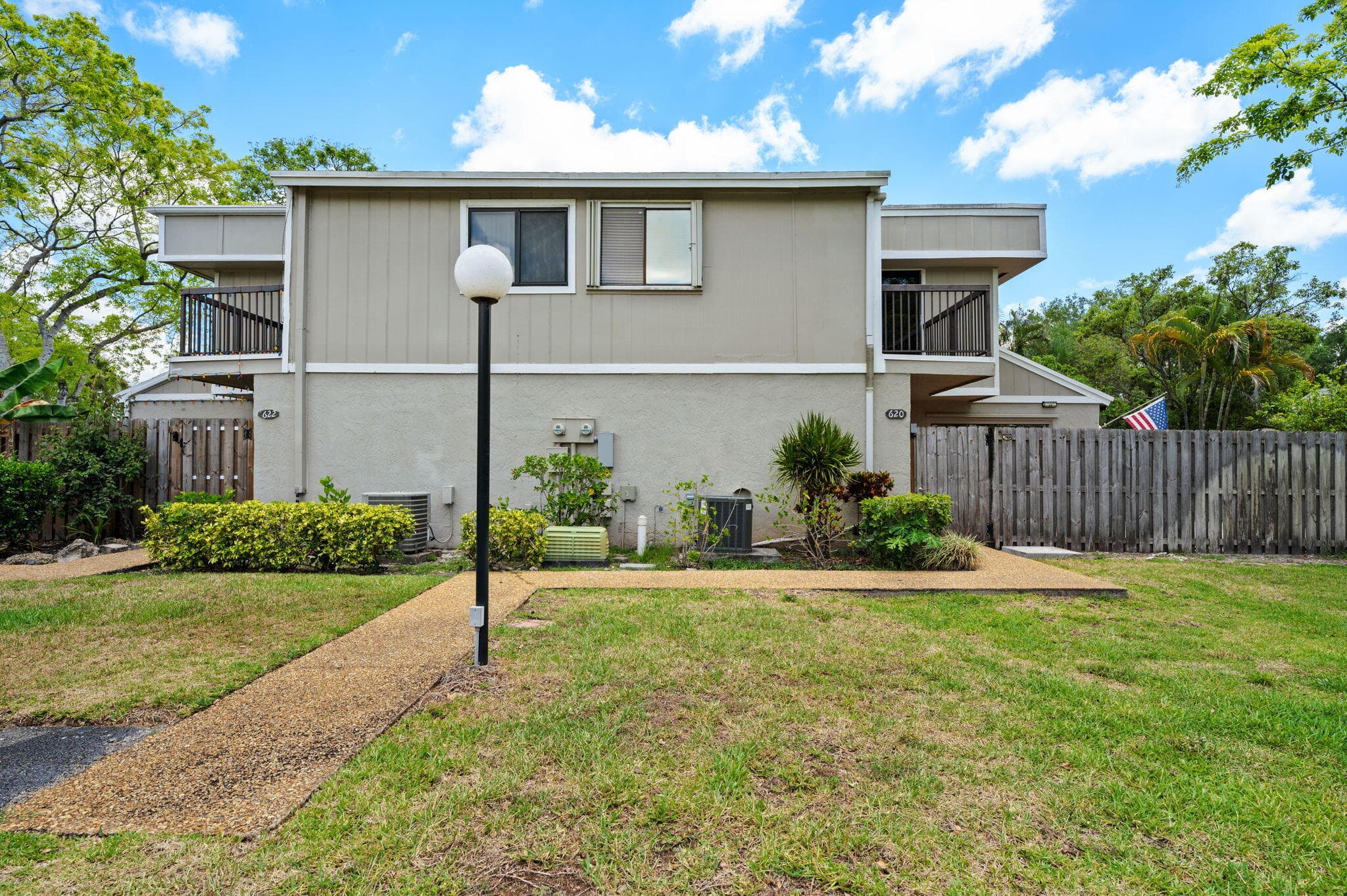 620 Commodore Drive, Plantation, FL 33325 — photo 2 of 36