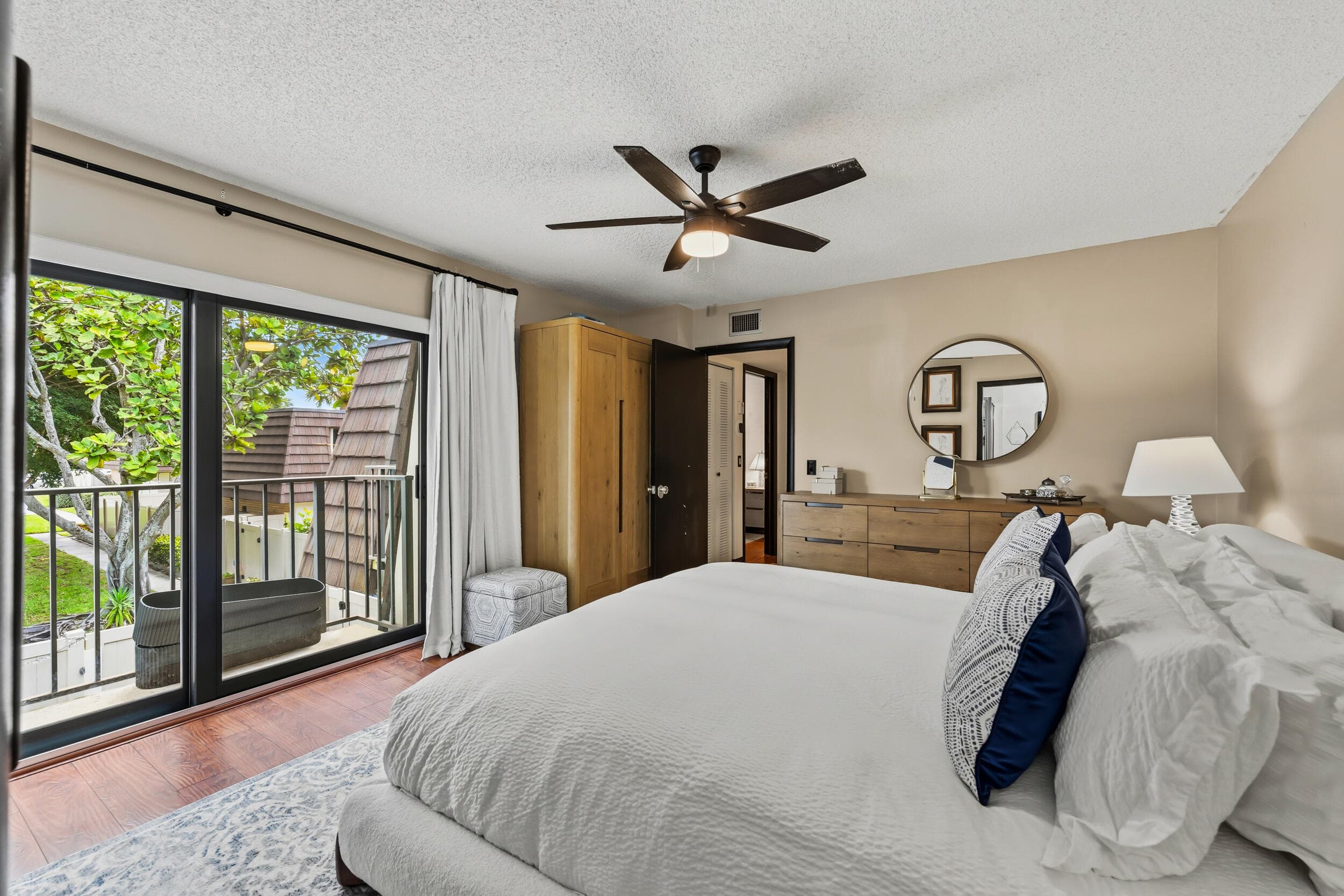 7707 77th Way 7707, West Palm Beach, FL 33407 — photo 14 of 32