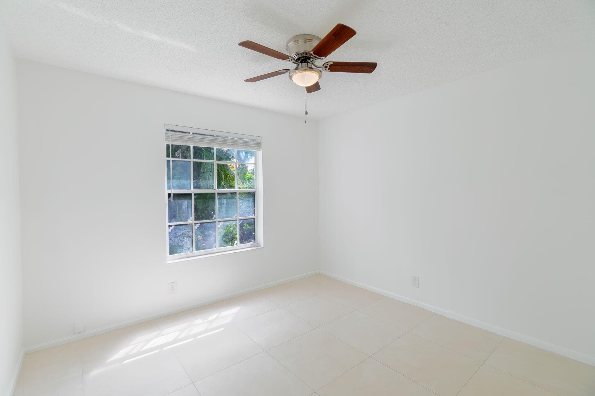 1070 Sweet Briar Place, Wellington, FL 33414 — photo 14 of 33