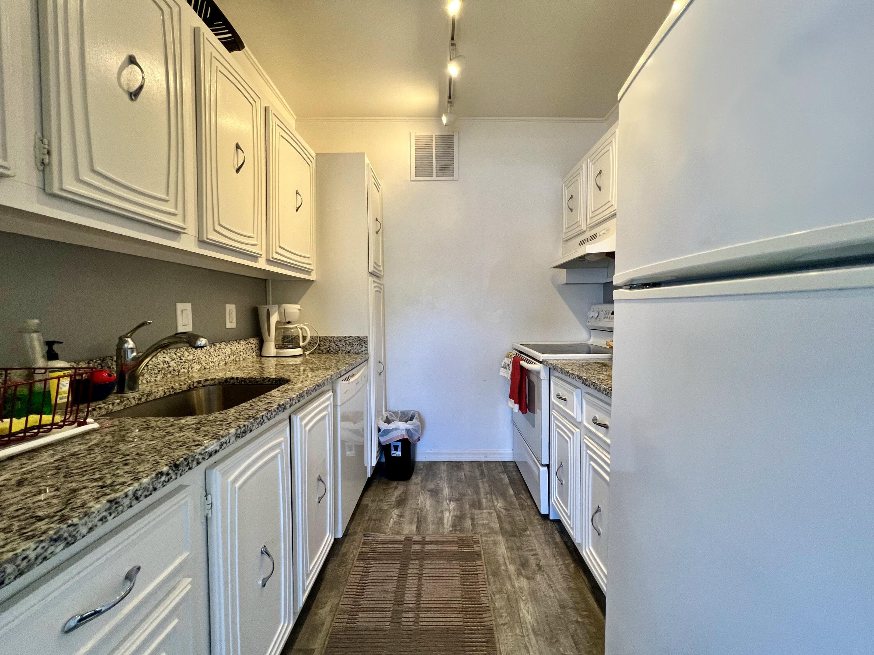 4201 S Ocean Boulevard, South Palm Beach, FL 33480 — photo 8 of 16