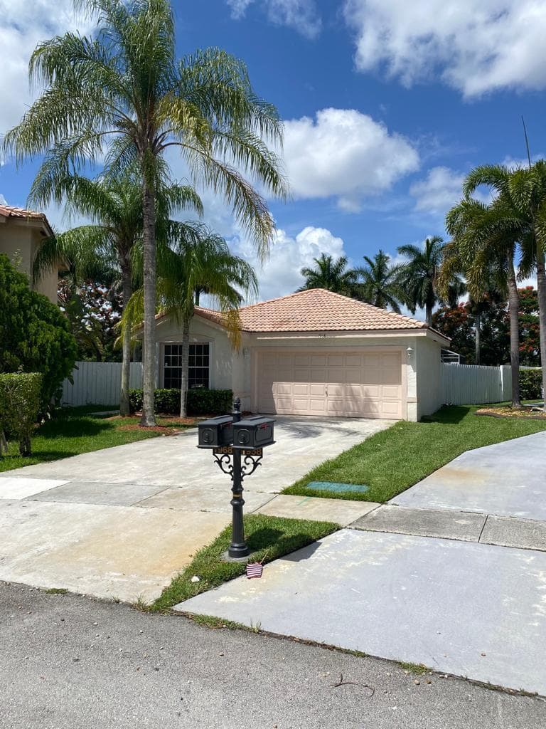1968 SW 177th Avenue, Miramar, FL 33029 — photo 2 of 30