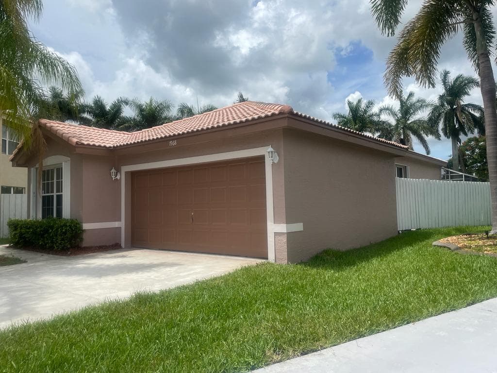 1968 SW 177th Avenue, Miramar, FL 33029 — photo 3 of 30
