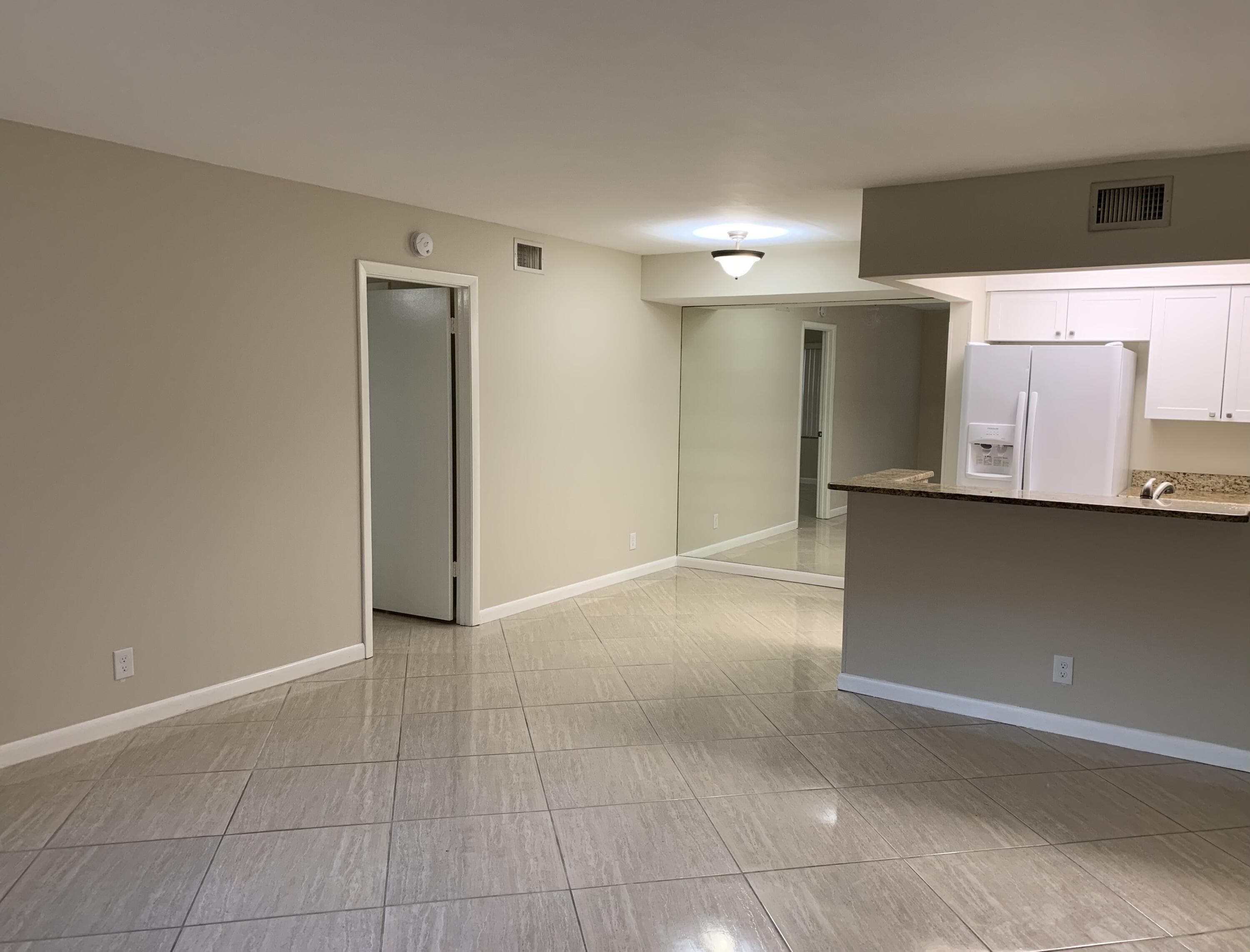 7250 Golf Colony Court 104, Lake Worth, FL 33467 — photo