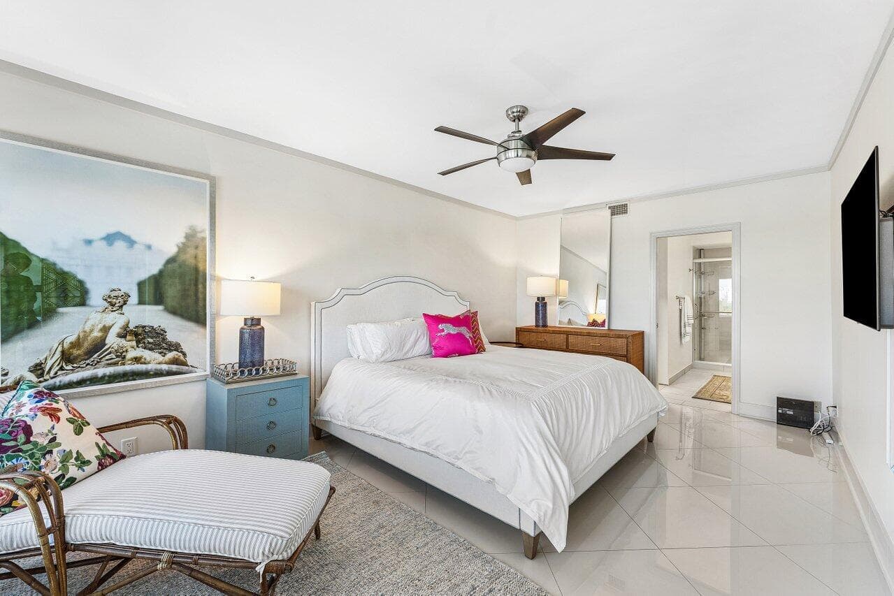 701 E Camino Real Apt 9g, Boca Raton, FL 33432 — photo 15 of 55