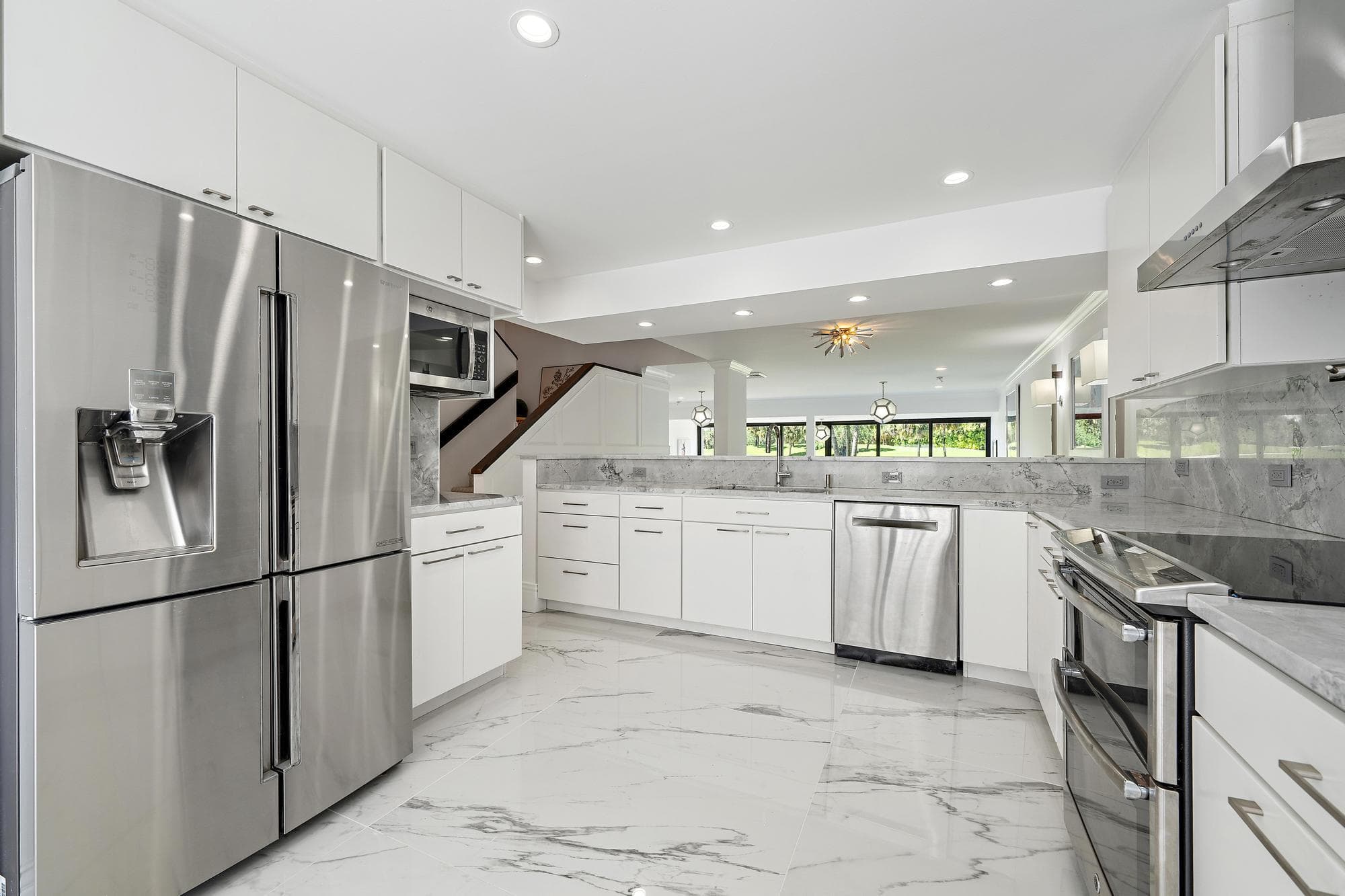 2435 Presidential Way H, West Palm Beach, FL 33401 — photo 20 of 76