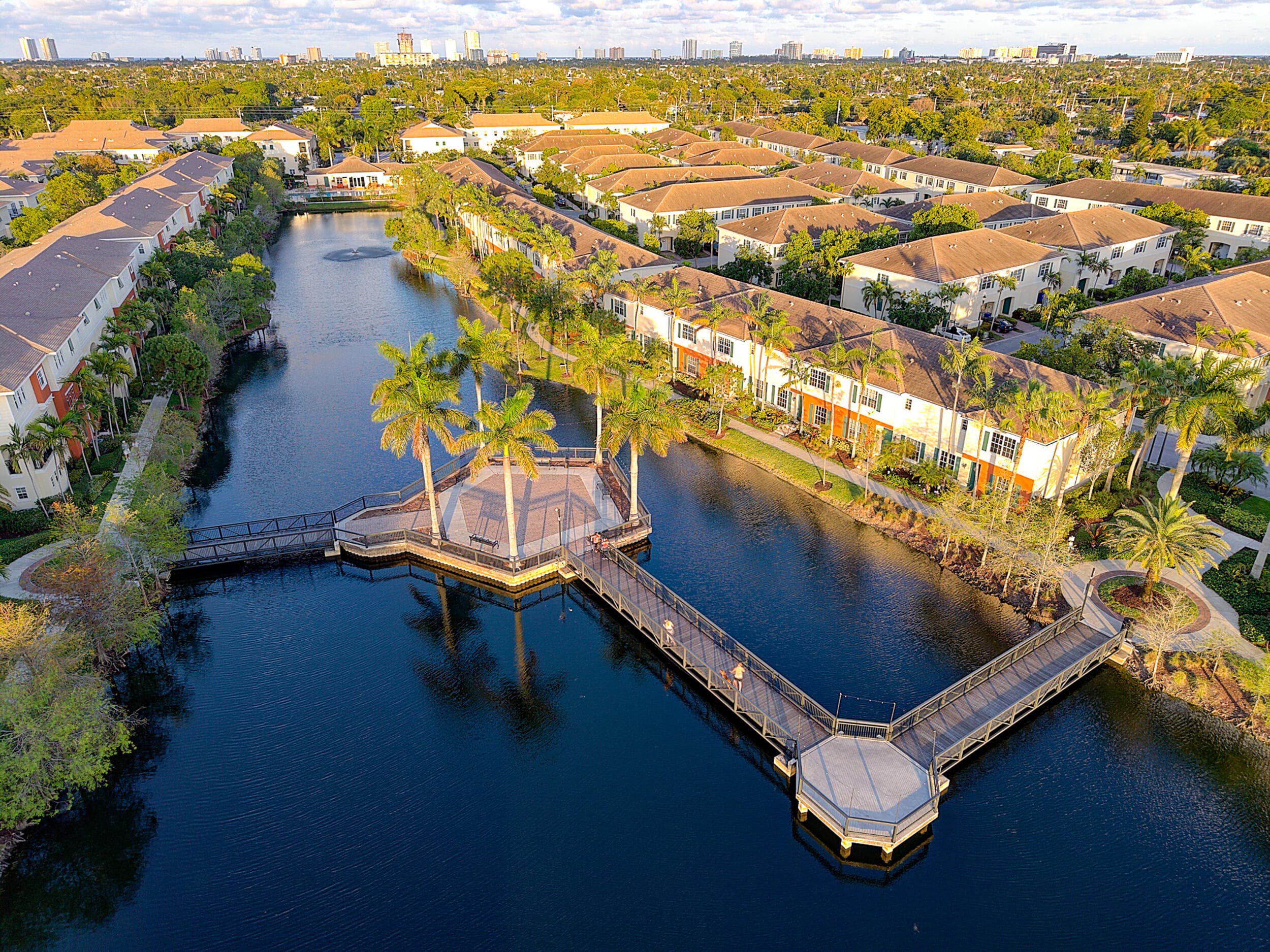 704 SW 2nd Way, Pompano Beach, FL 33060 — photo 3 of 35